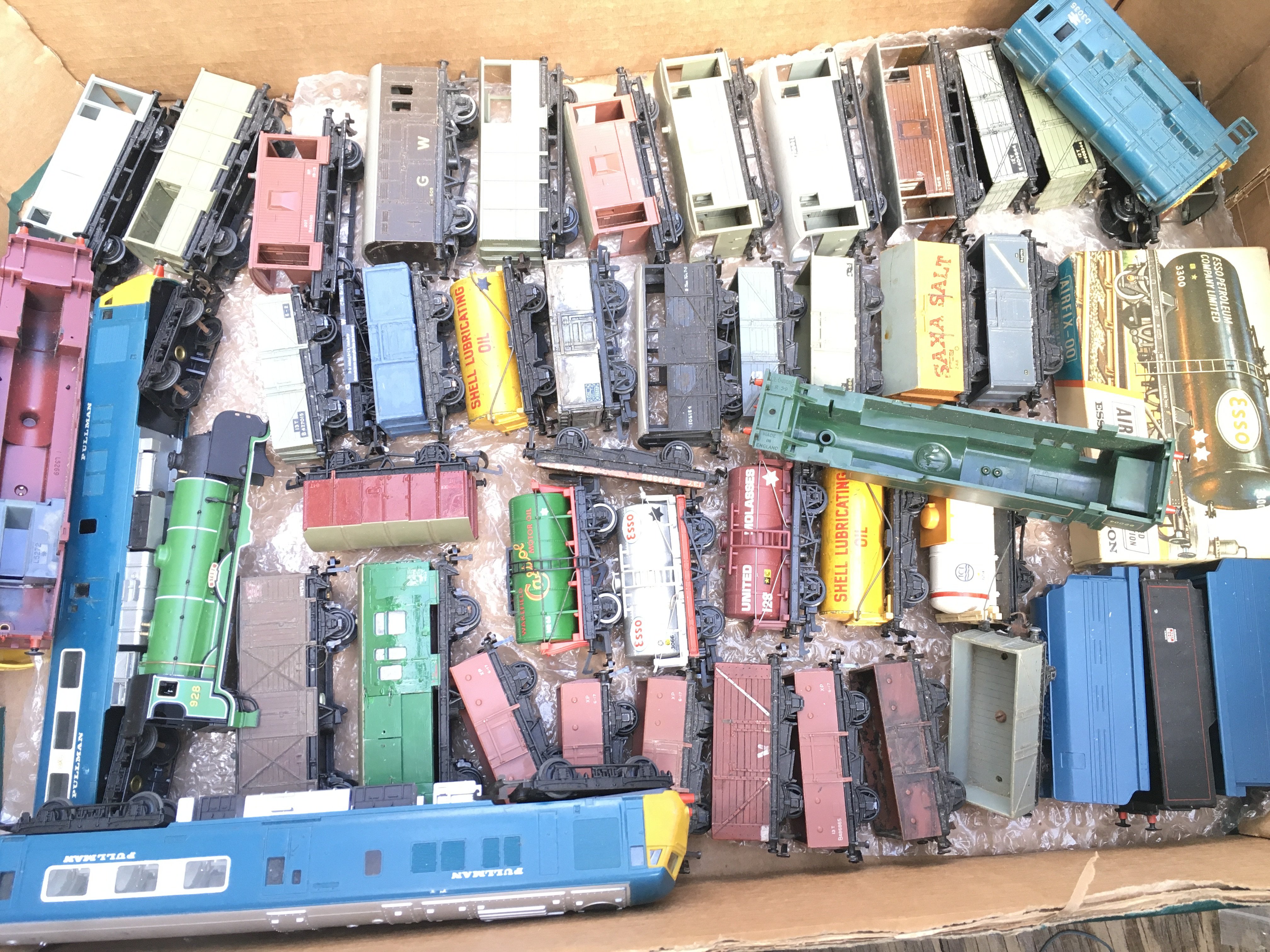 A Boxed Containing 00 Gauge Wagons etc. No Reserve.
