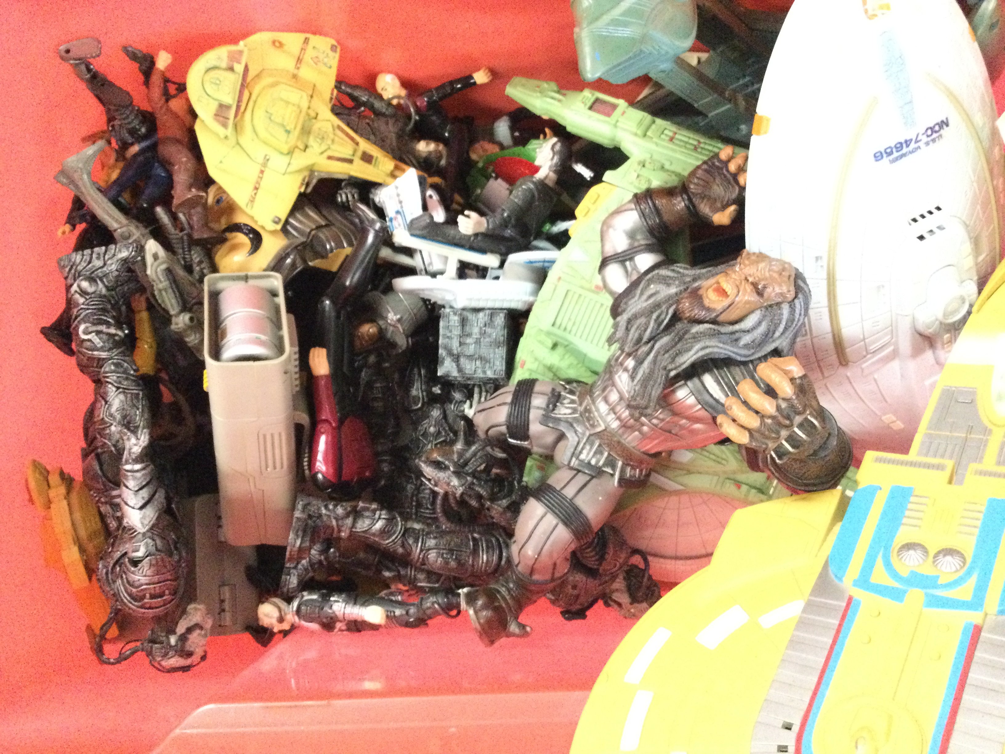 A Box Containing Star Trek Figures And Toys. No Reserve.
