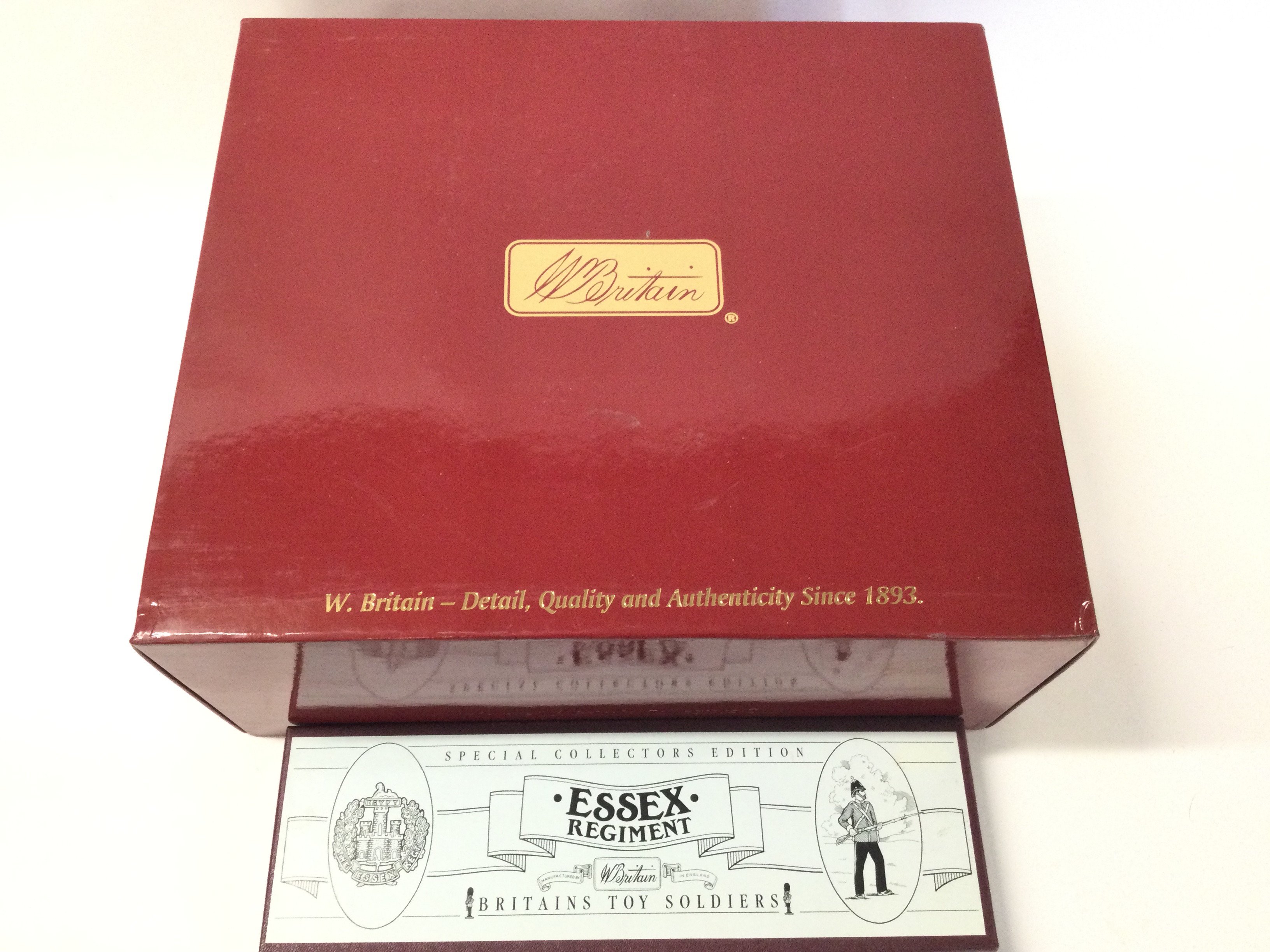 A Boxed Britains WW1 Opening Moves 1914. British Royal Field Artillery Limber With 18 Pound Gun. 12 Piece Set. 54MM Metal Figures #17869. And Essex Regiment #8801.