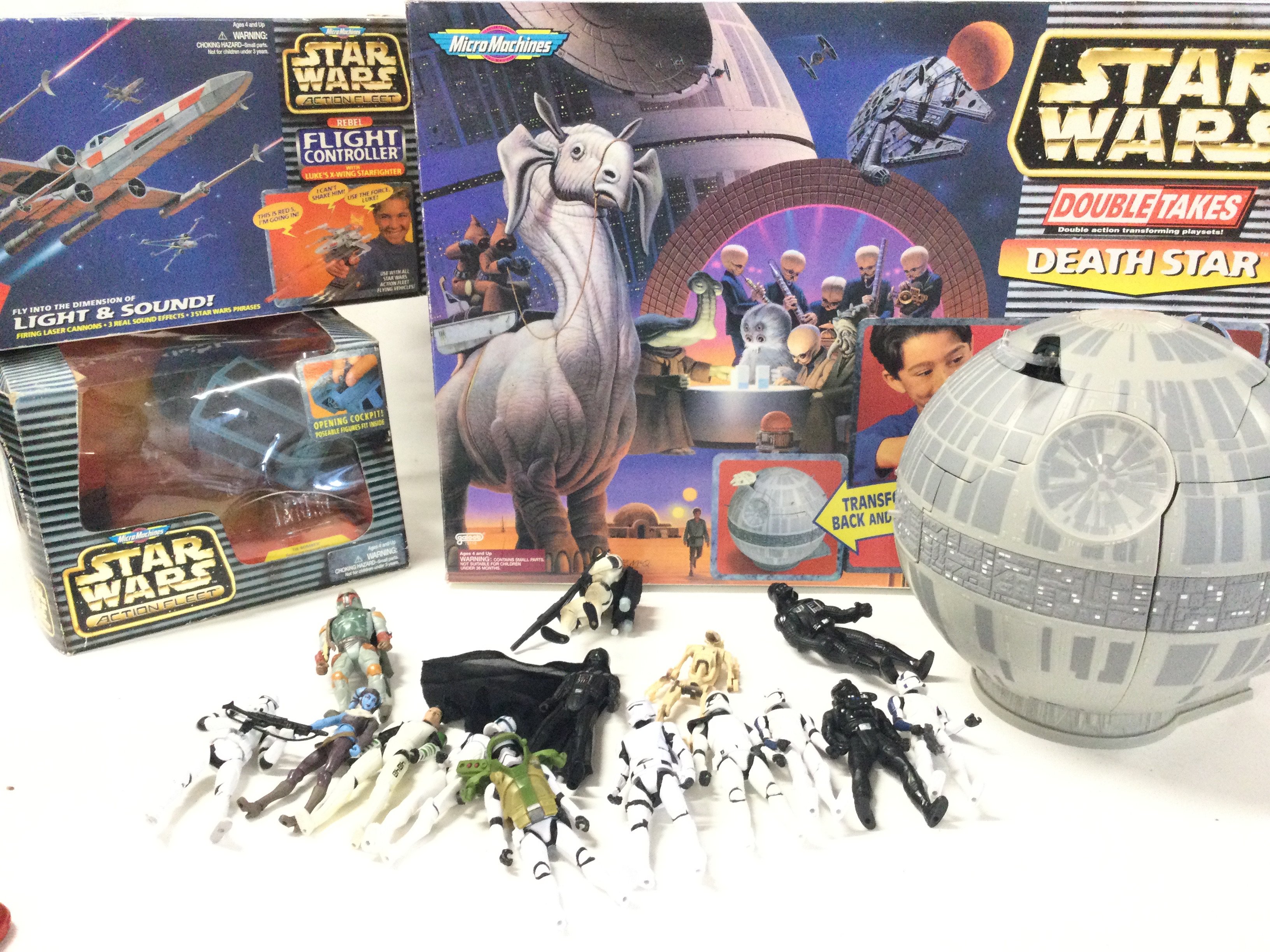 A Collection of Modern Star Wars Figures/ ships Etc. Ideal For Spate Parts Etc.(2).