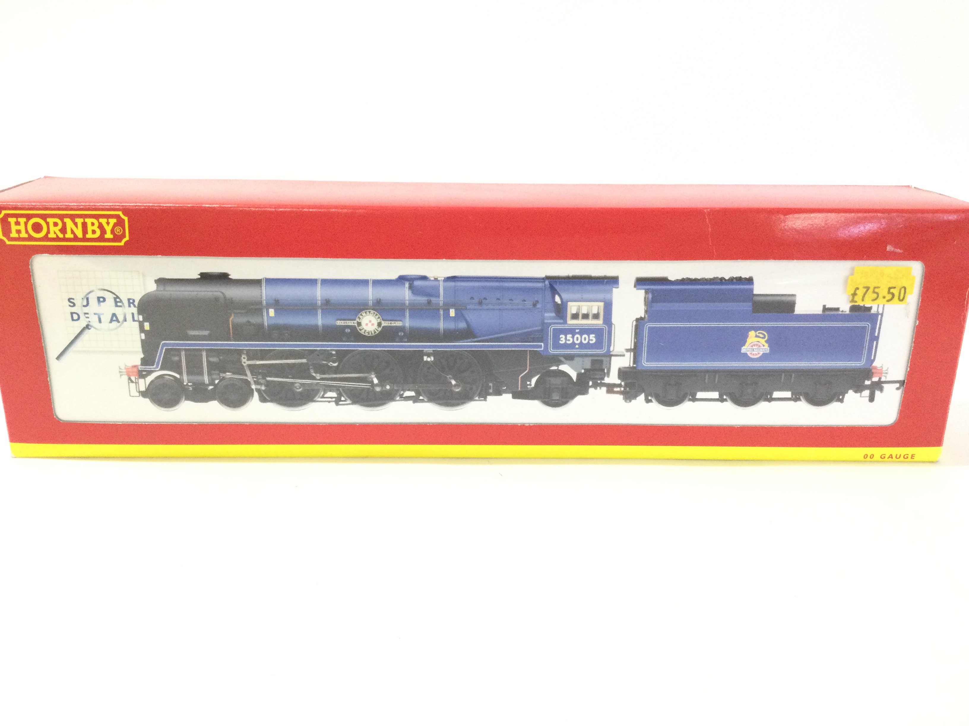 A Boxed Hornby 00 Gauge BR 4-6-2 Canadian Pacific Merchant Navy Class #R 2171.