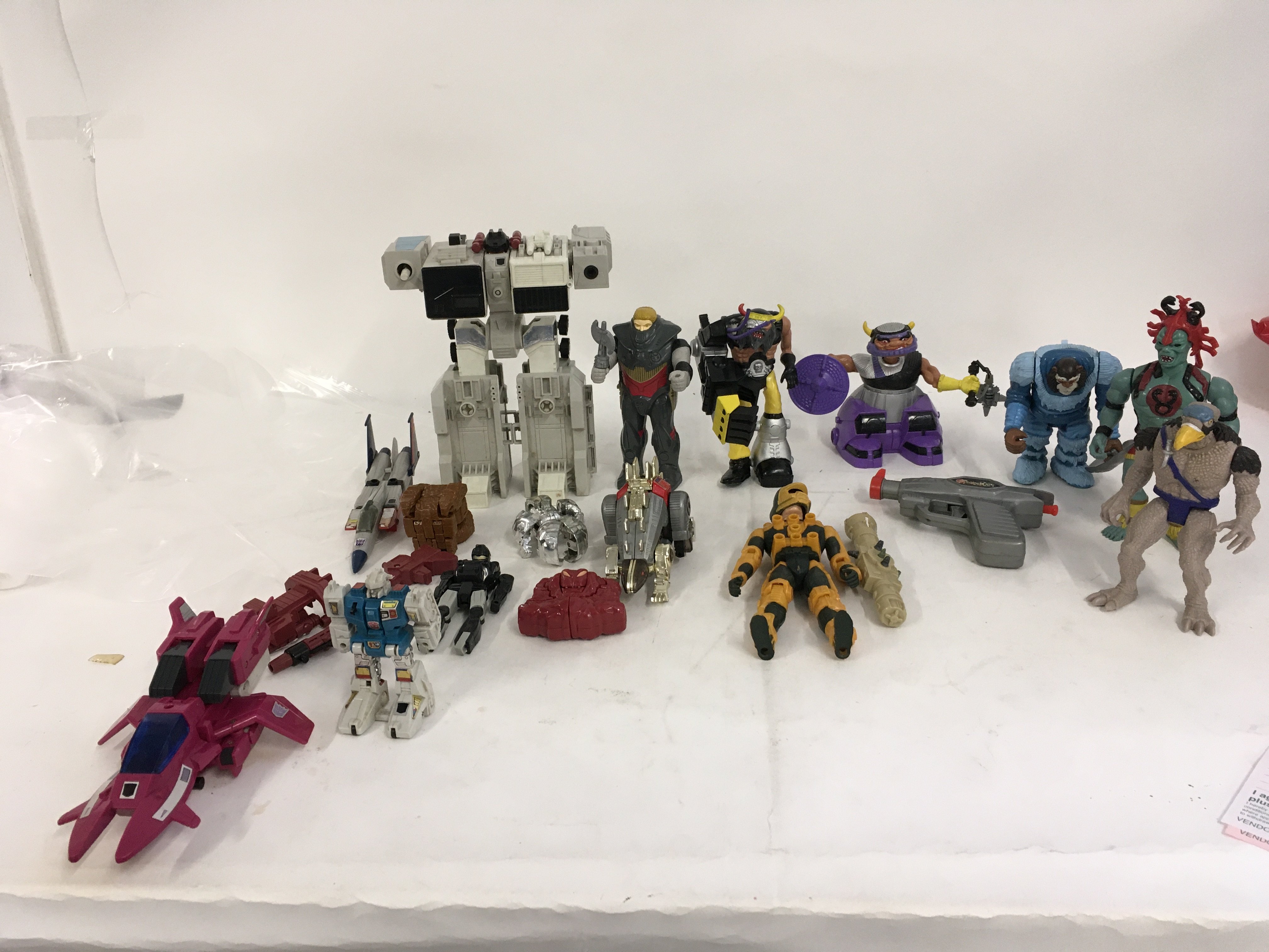 A mixed collection of vintage action figures from Thundercats..Transformers and Centurions with some accessories. No reserve
