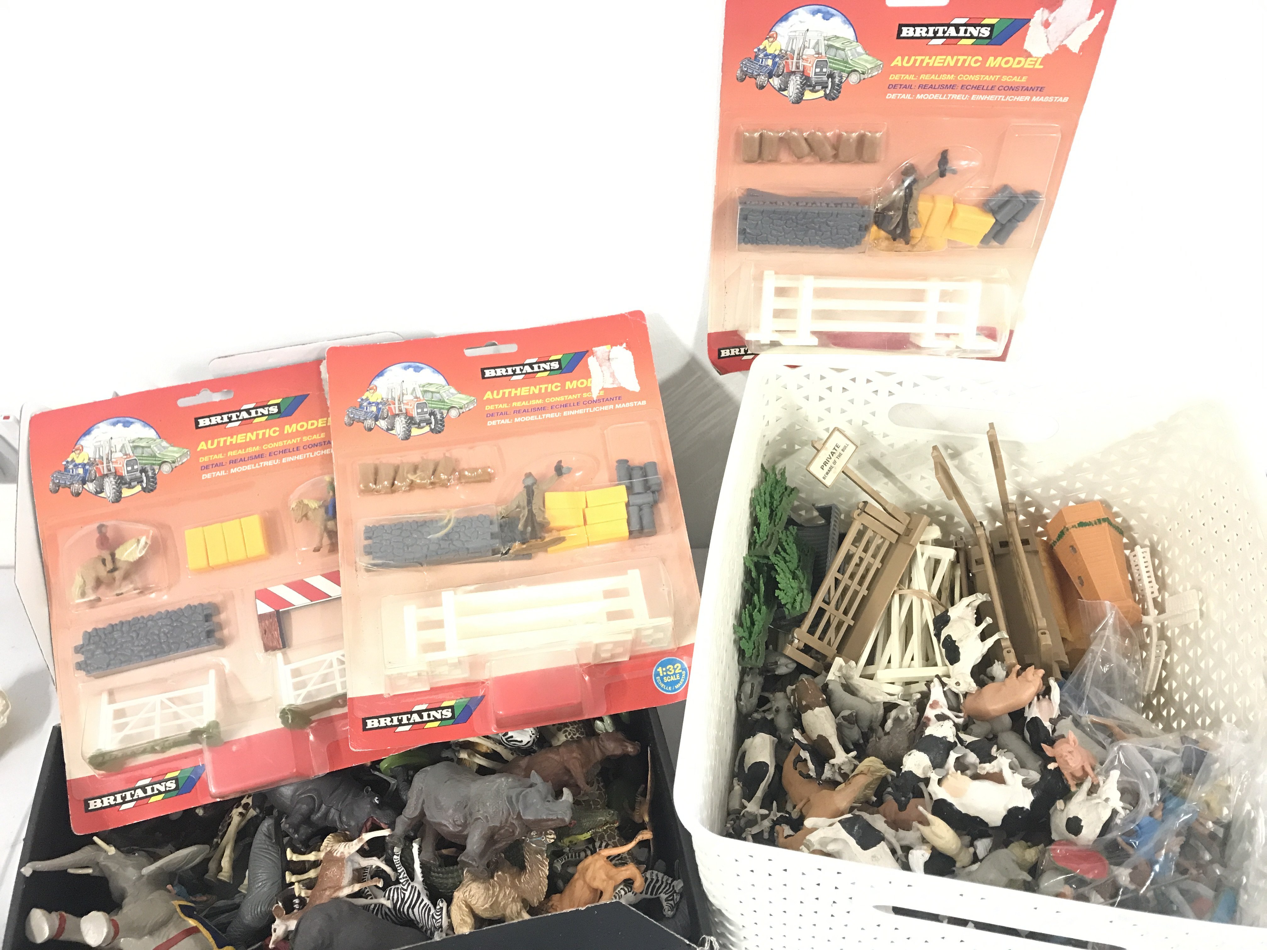 2 Boxes Containing Britains Plastic Farming And Zoo Animals Etc.(2).