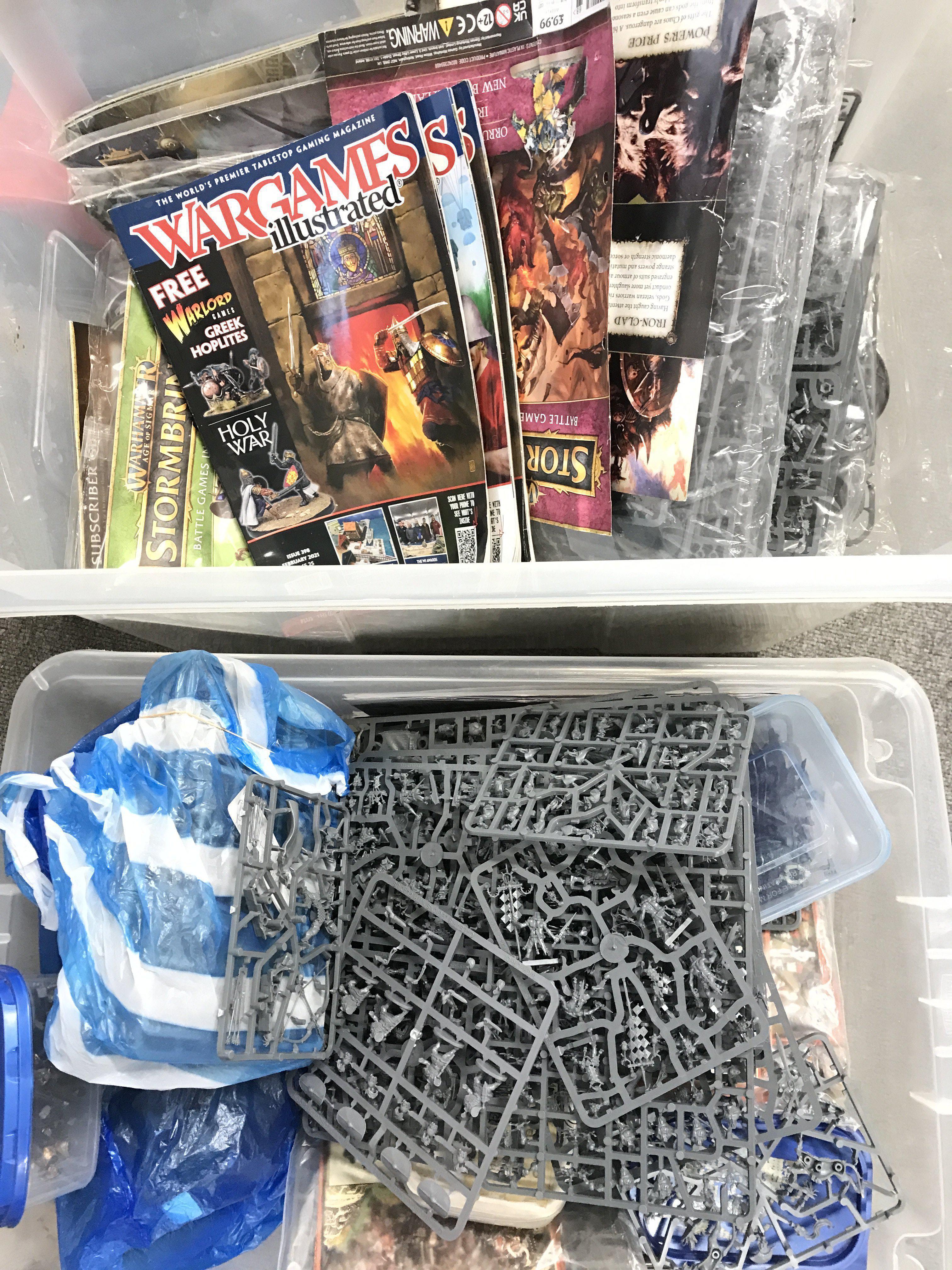 2 Boxes Containing War Hammer Magazines And Kits. No Reserve. (2).