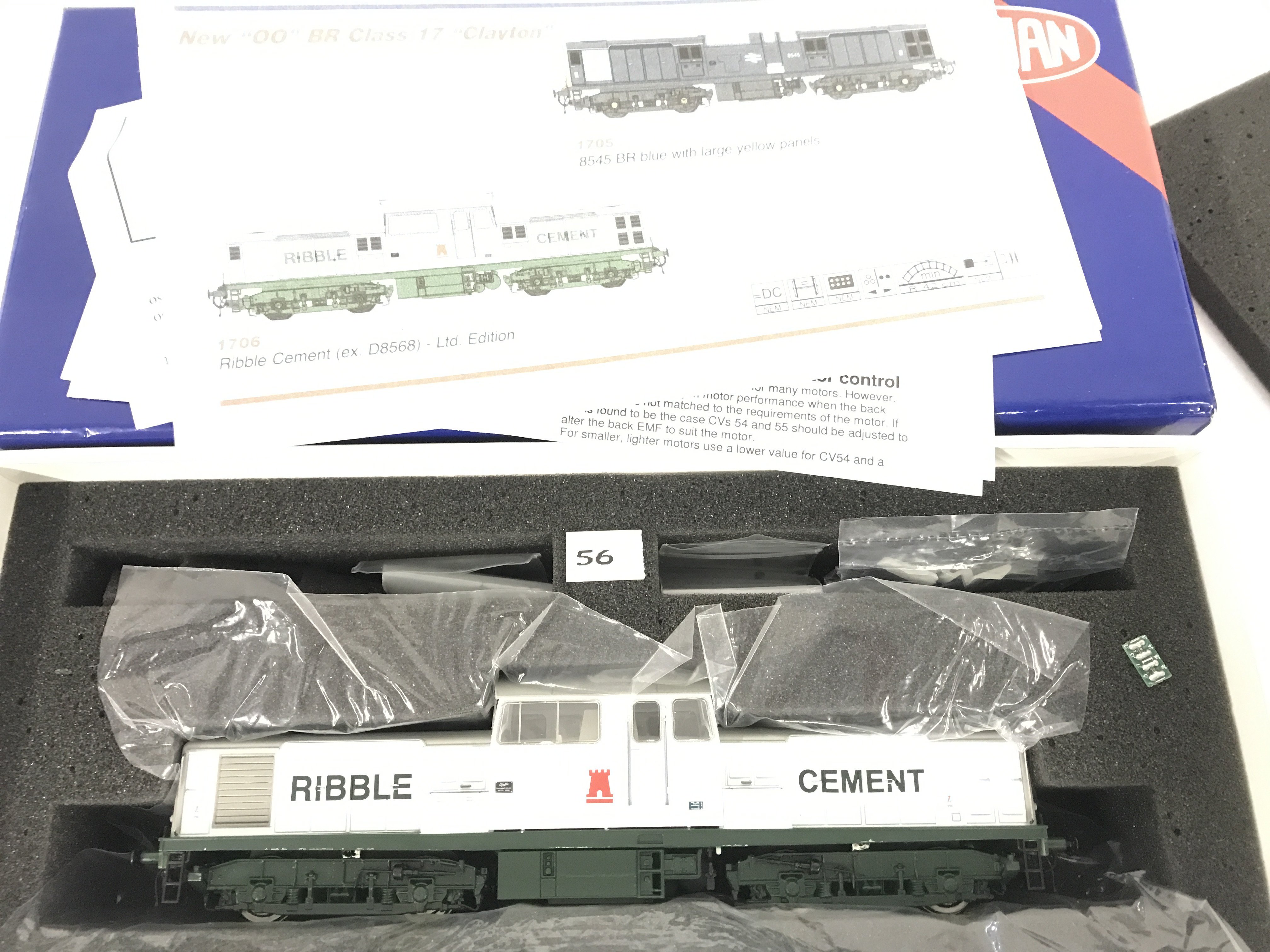 A Boxed Heljan 00 Gauge Ribble Cement Locomotive. #17061.