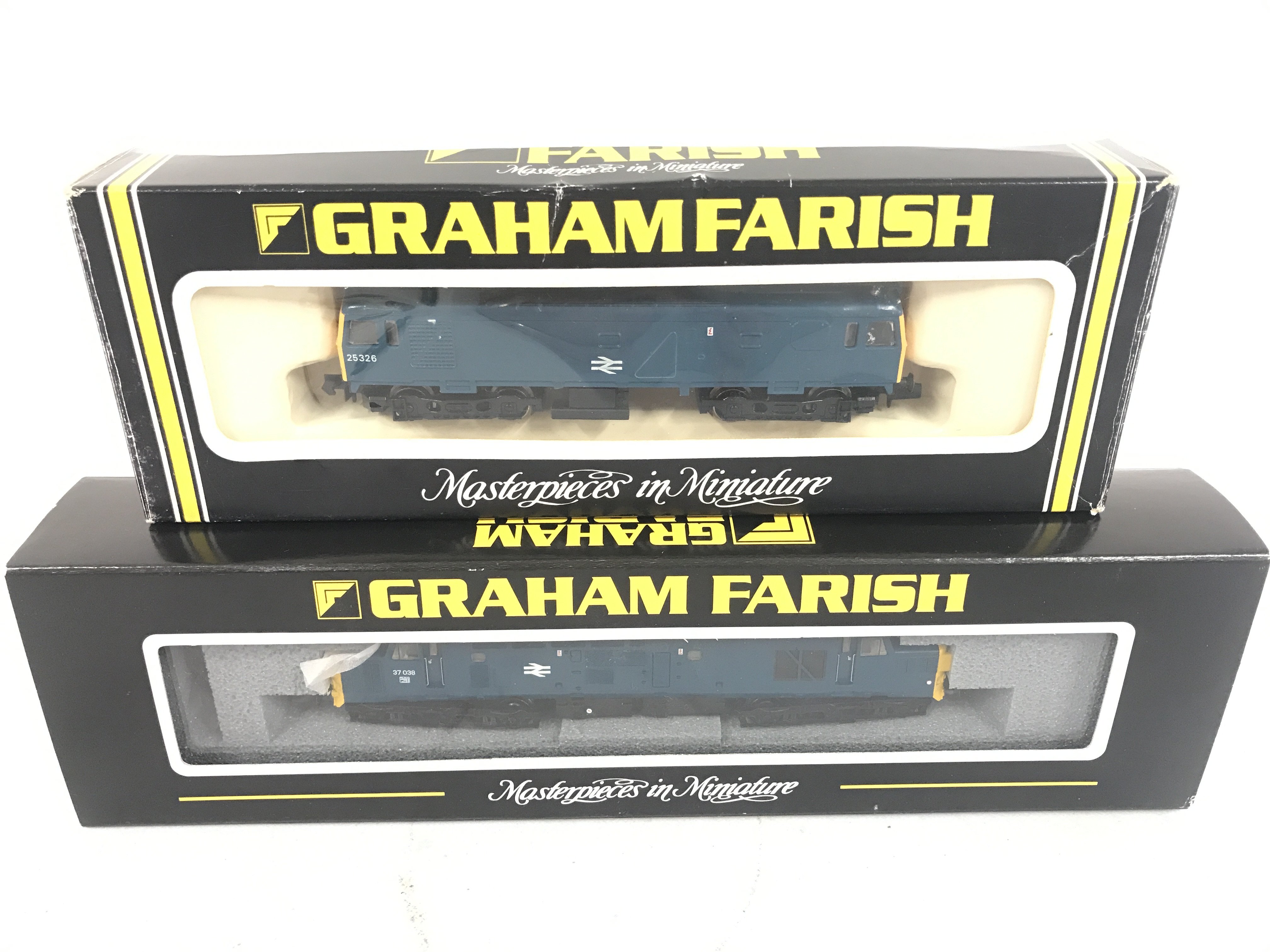 2 Boxed Graham Farish N Gauge Locomotives. A Class 33 Diesel #8315 And A Class 37/0 Diesel #371-450.