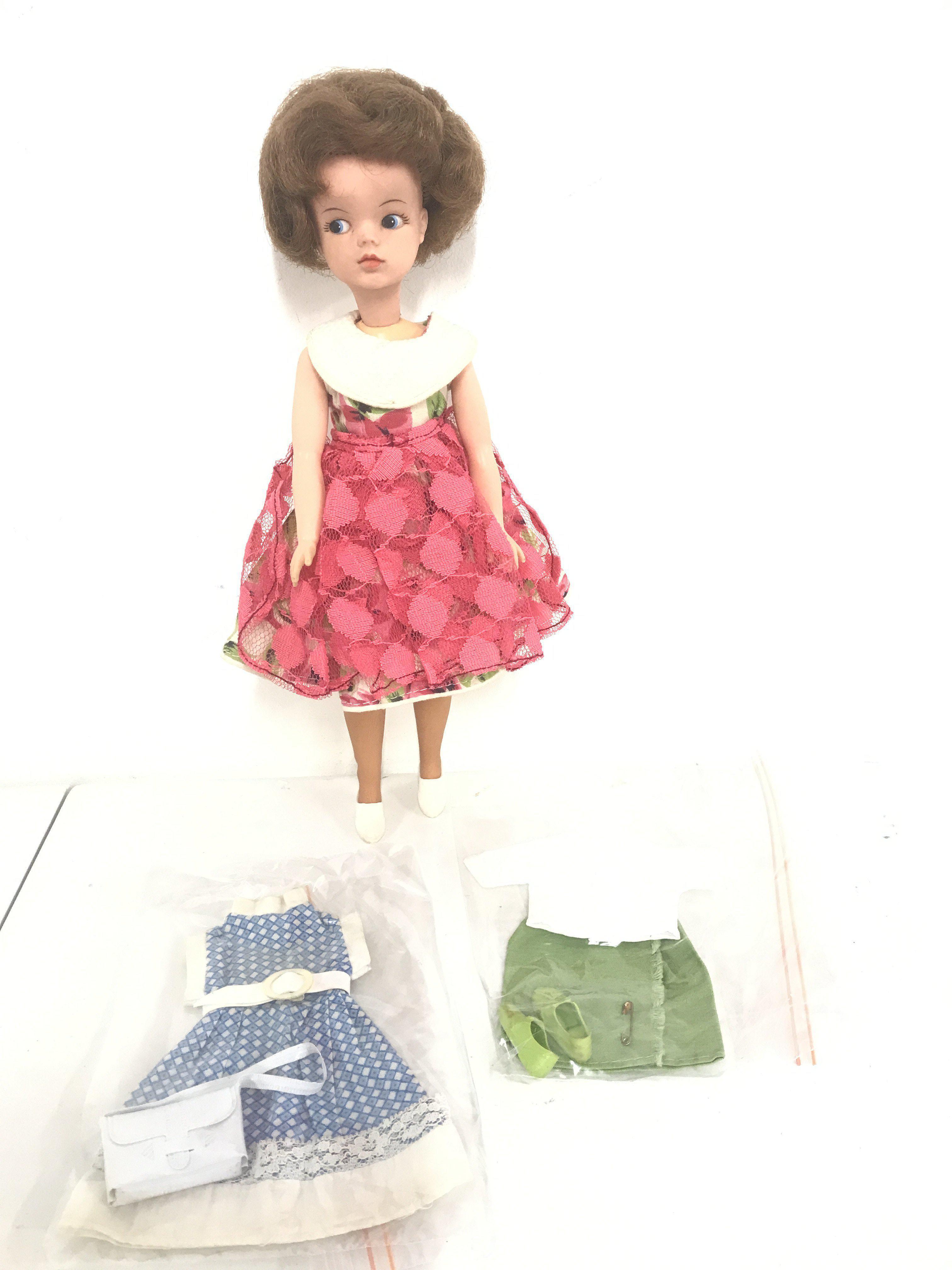 A Ideal Toy Corporation Tammy Doll With Extra Clothes. No Reserve.