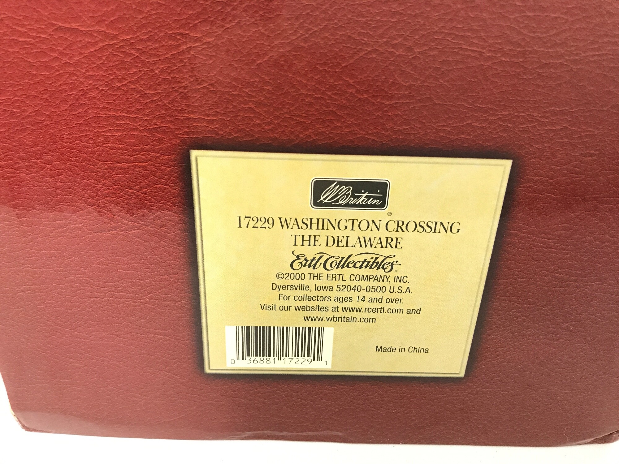 A Boxed Britains American Revolution Washington Crossing The Delaware #17229. No Reserve.
