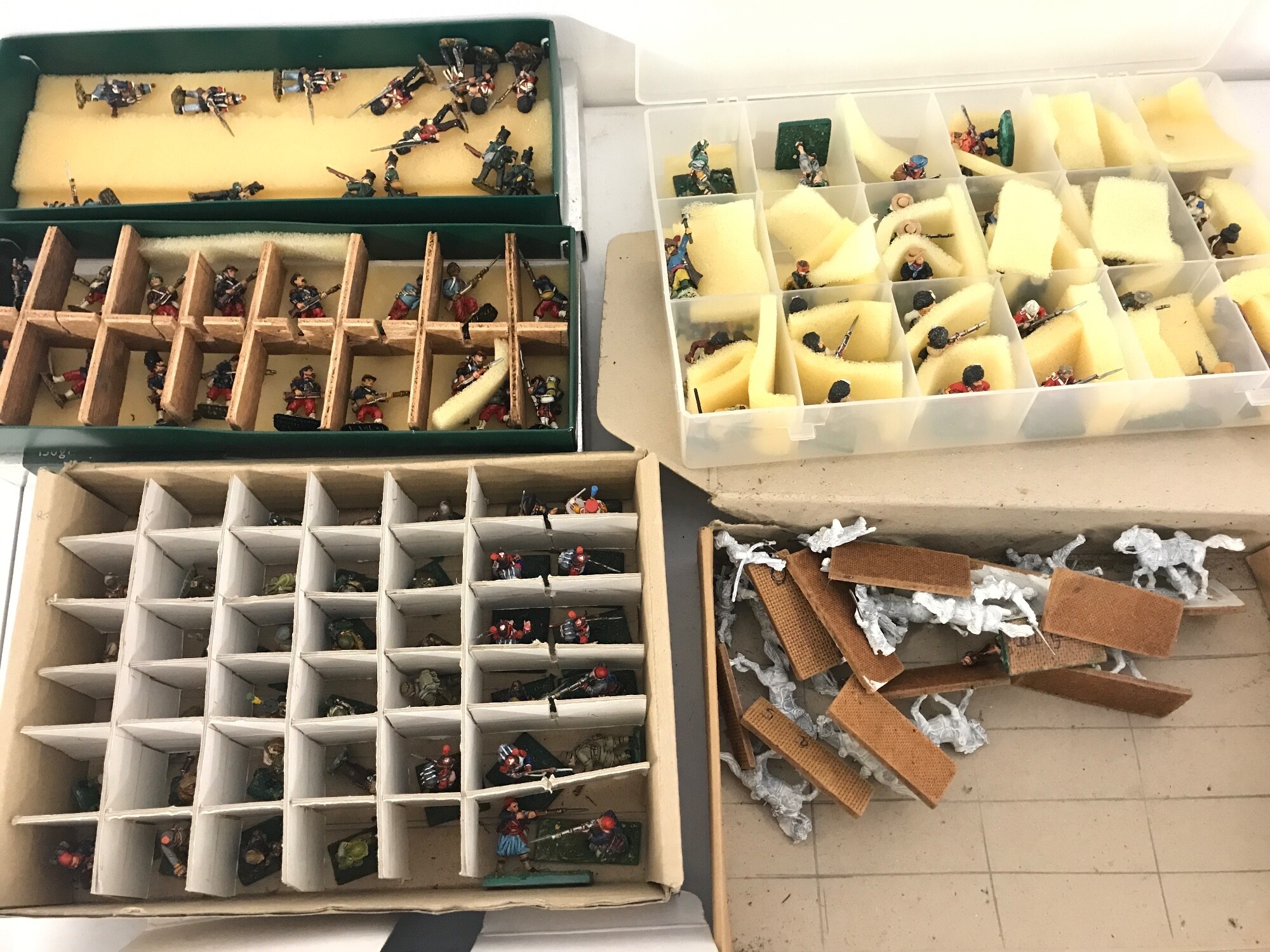 A Collection Of 15MM Led Soldiers. Painted And Un Painted. No Reserve.