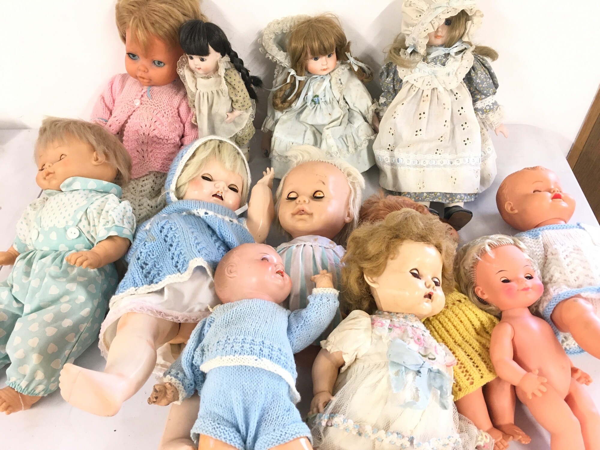 Large collection of assorted dolls no reserve