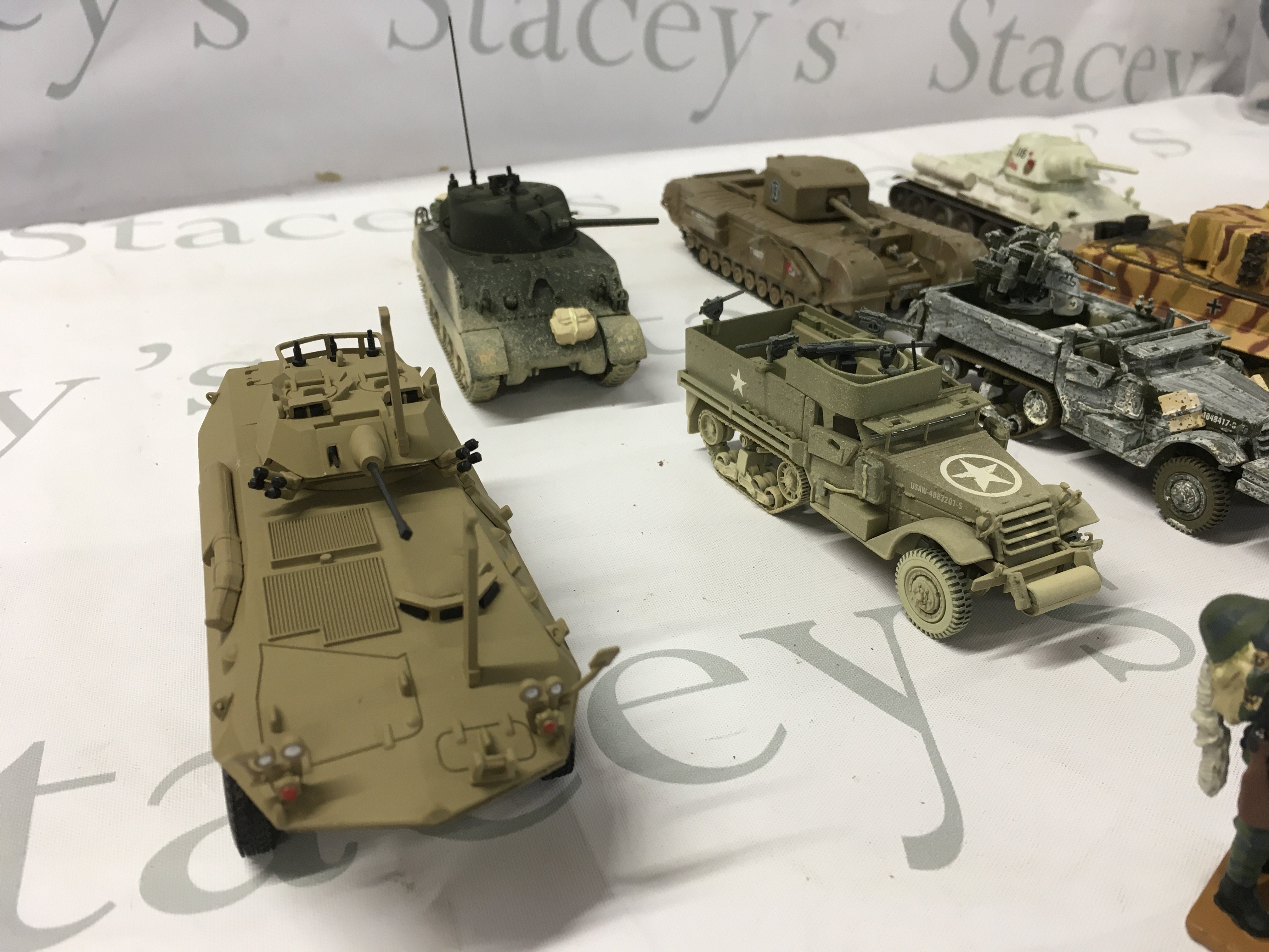 A small collection of military figures including vehicles and personnel mainly by Corgi and DelPrado. No reserve
