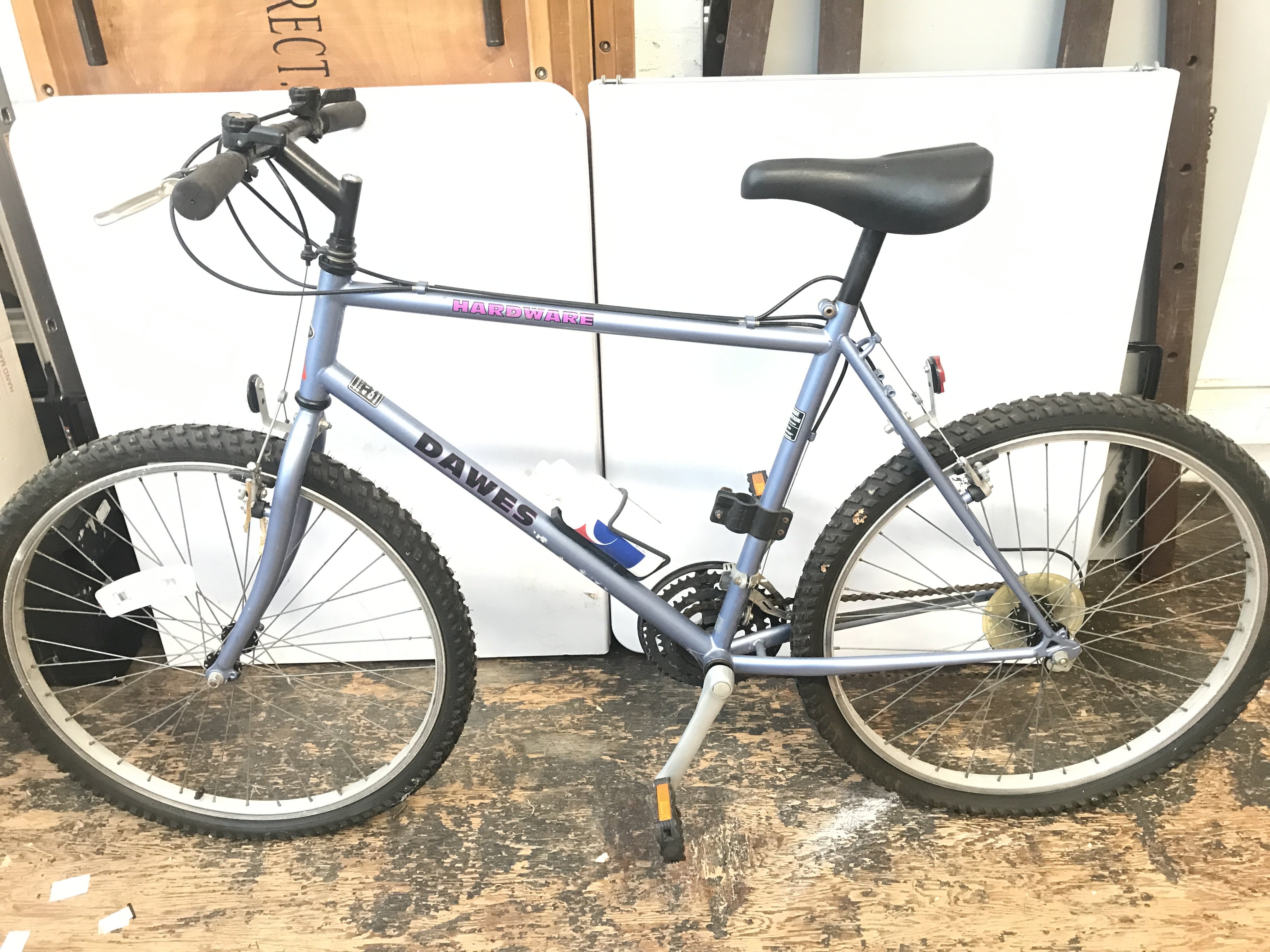 A Dawes Hardware Mountain Bike. No Reserve.