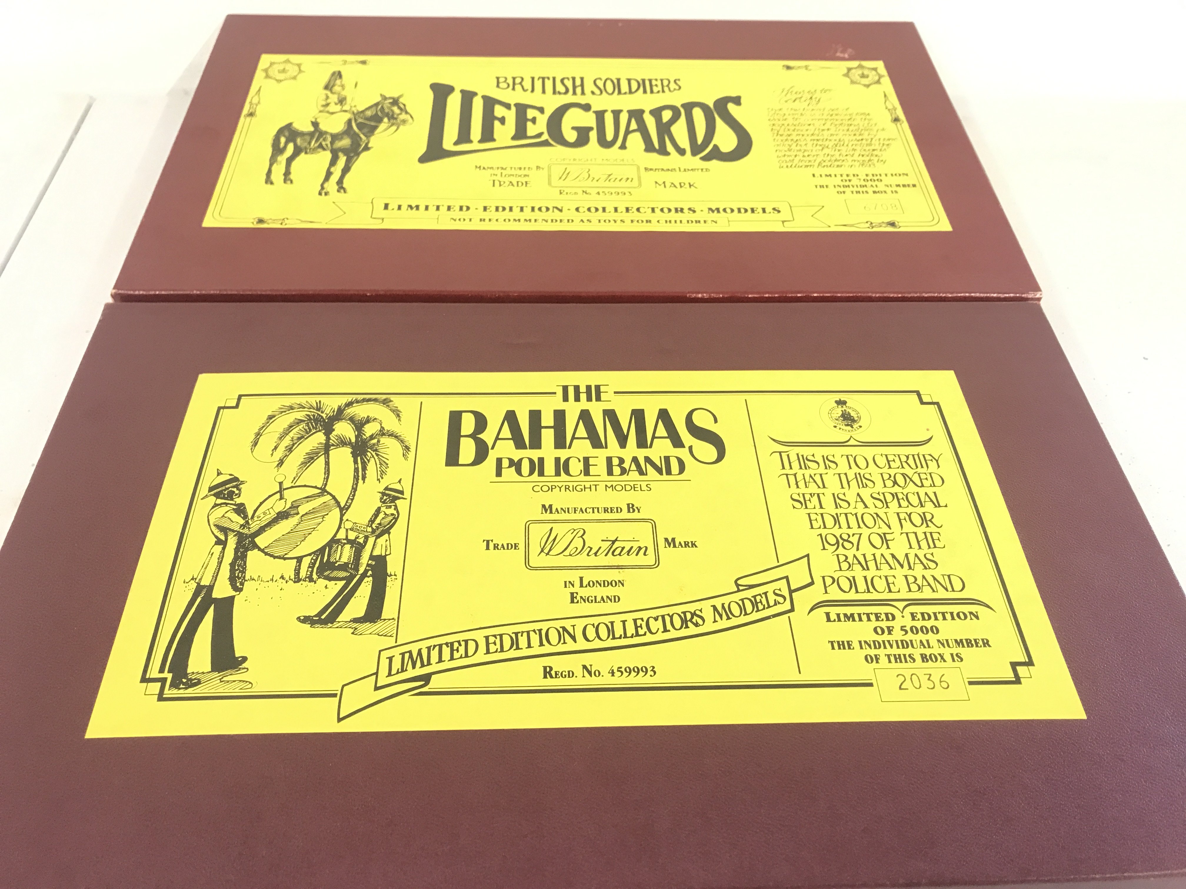 2 X Boxed Britains Sets. Life Guards #5184 And The Bahamas Police Band #5187.