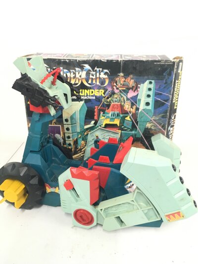 A Boxed Thundercats Mutant Fistpounder.