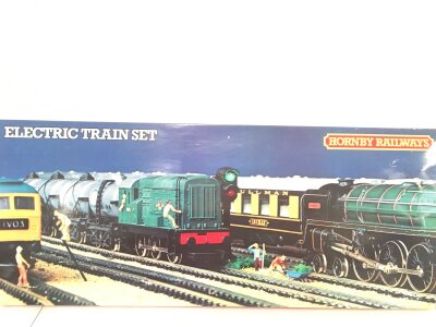 A Boxed Hornby Electric Train Set The Flying Scotsman.