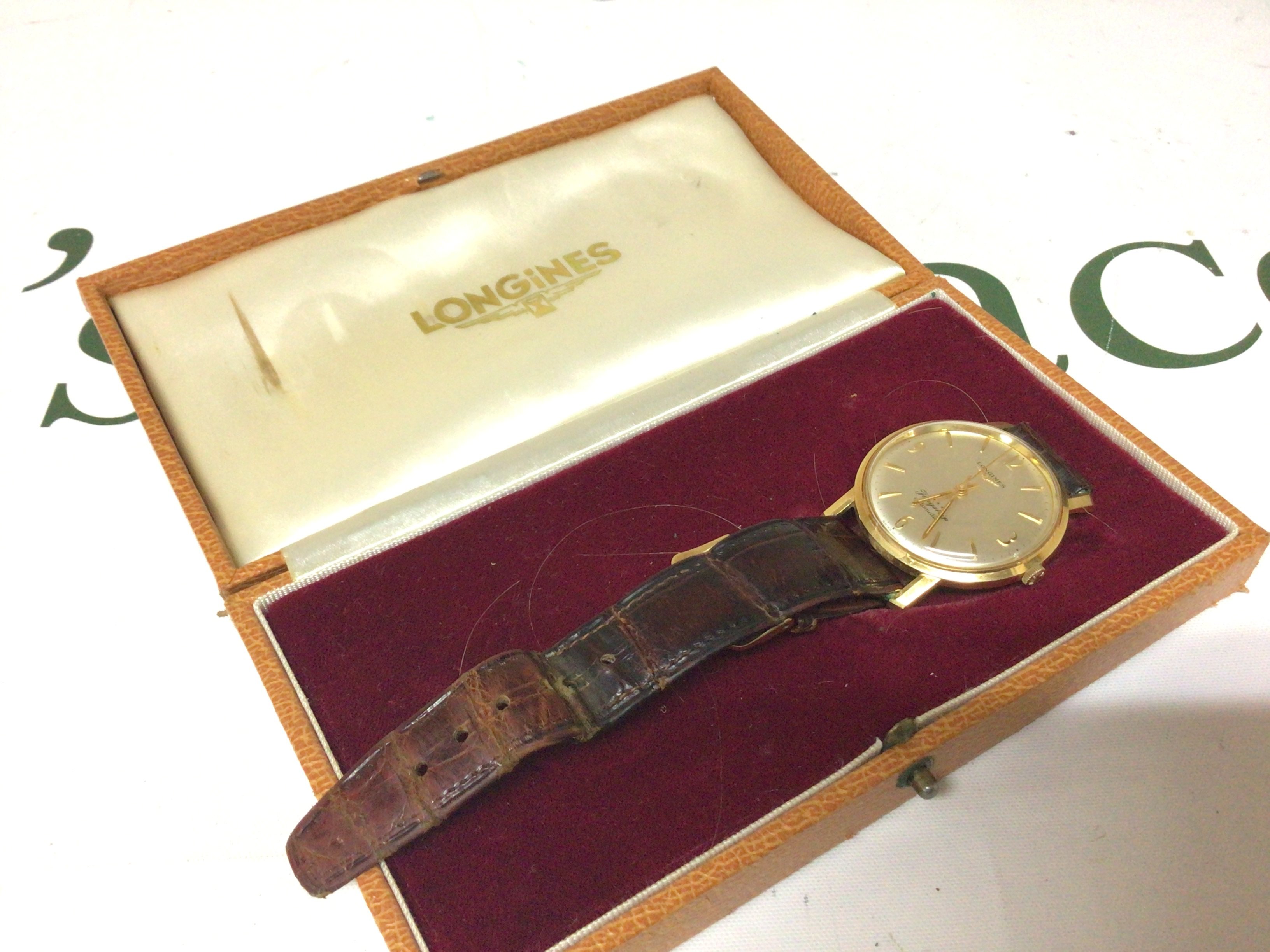 A Vintage Gents Longines watch Flagship automatic seen working with Longines strap and original box.