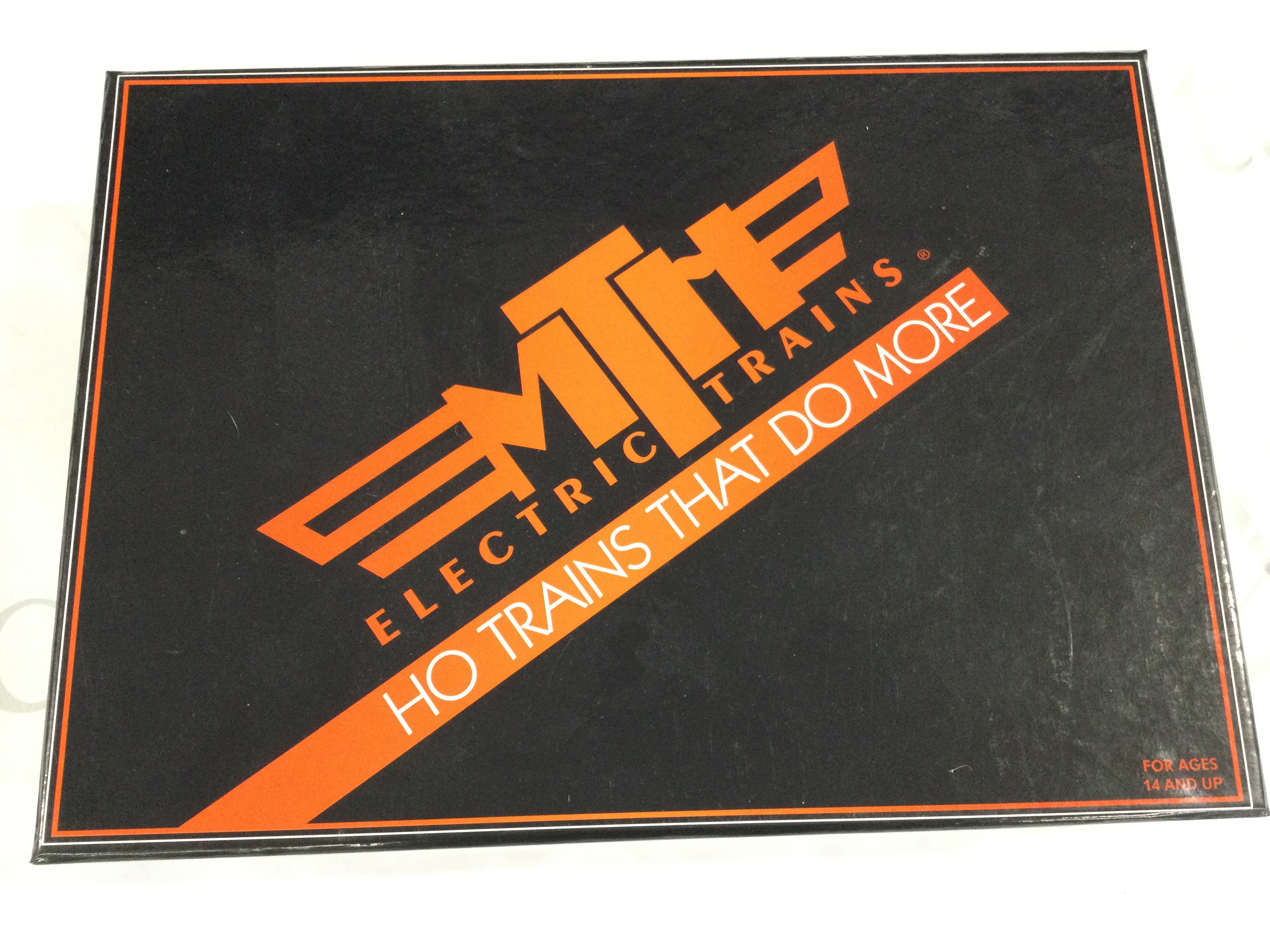 A Boxed MTH Trains H0 Gauge 4-12-2 9000 Steam Engine.. Union Pacific.