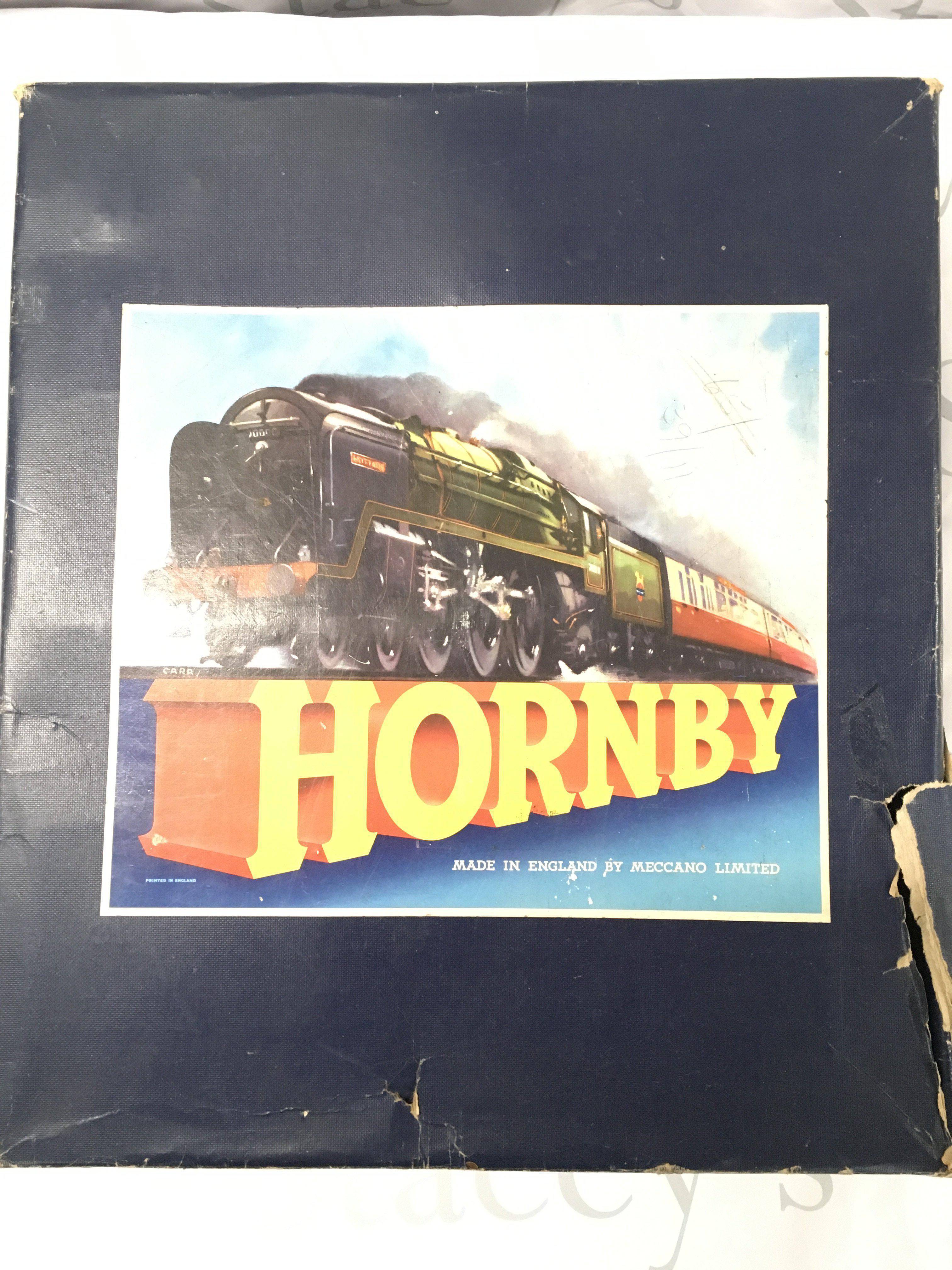 A Boxed Hornby 0 Gauge Goods Set #50.