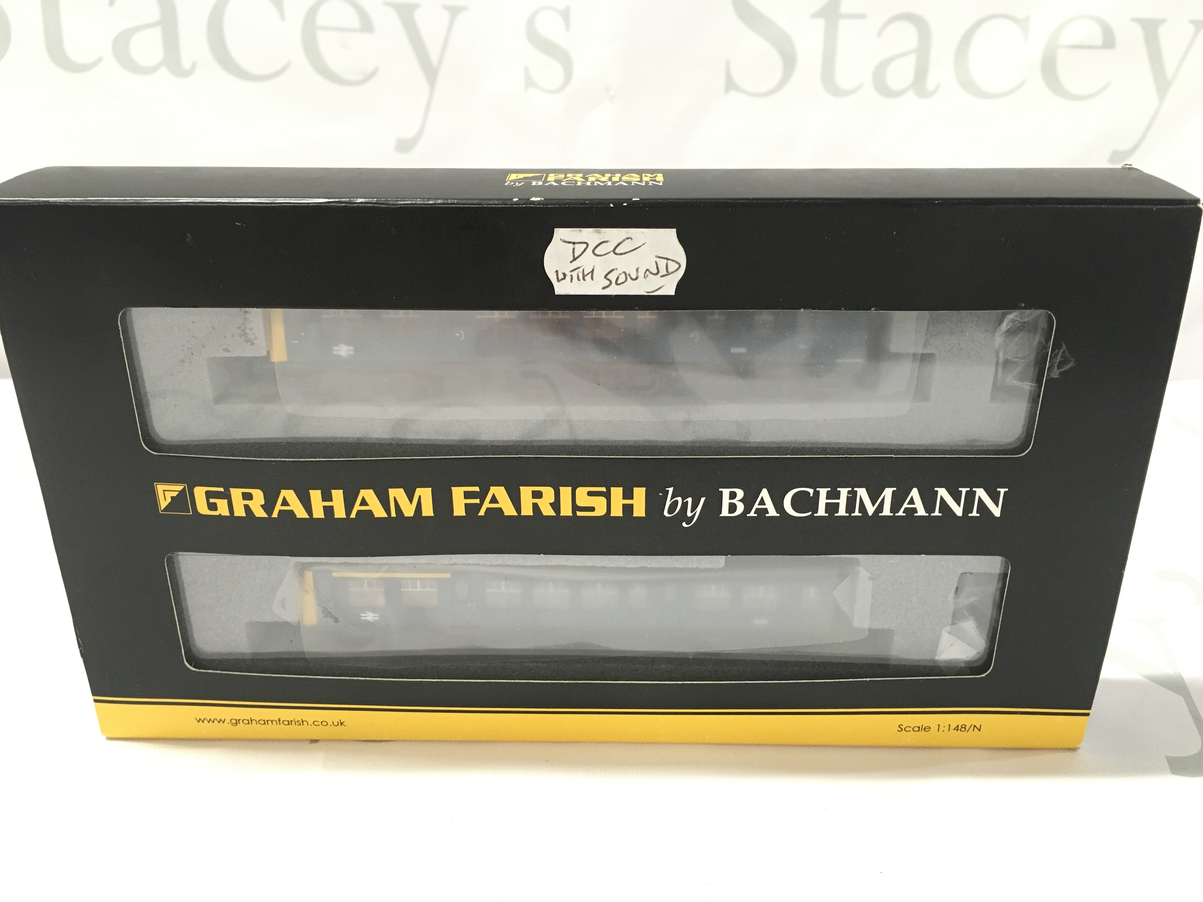 A Boxed N Gauge Graham Farish Class 108 Two Car DMU. #371-876DS.