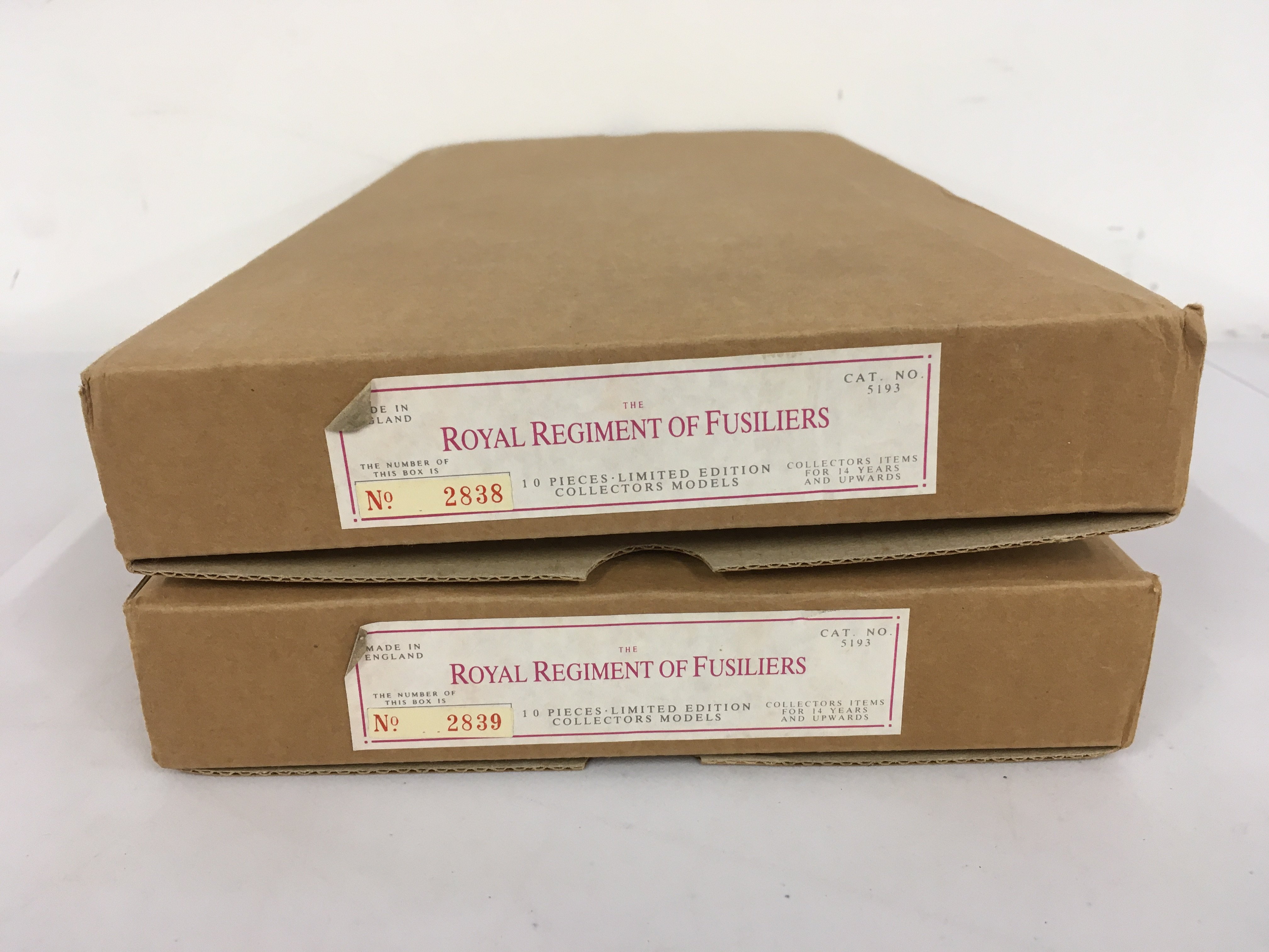 2 sets of boxed limited edition Britains metal military figures featuring the Royal Regiment of Fusiliers. No. 5193. No reserve.