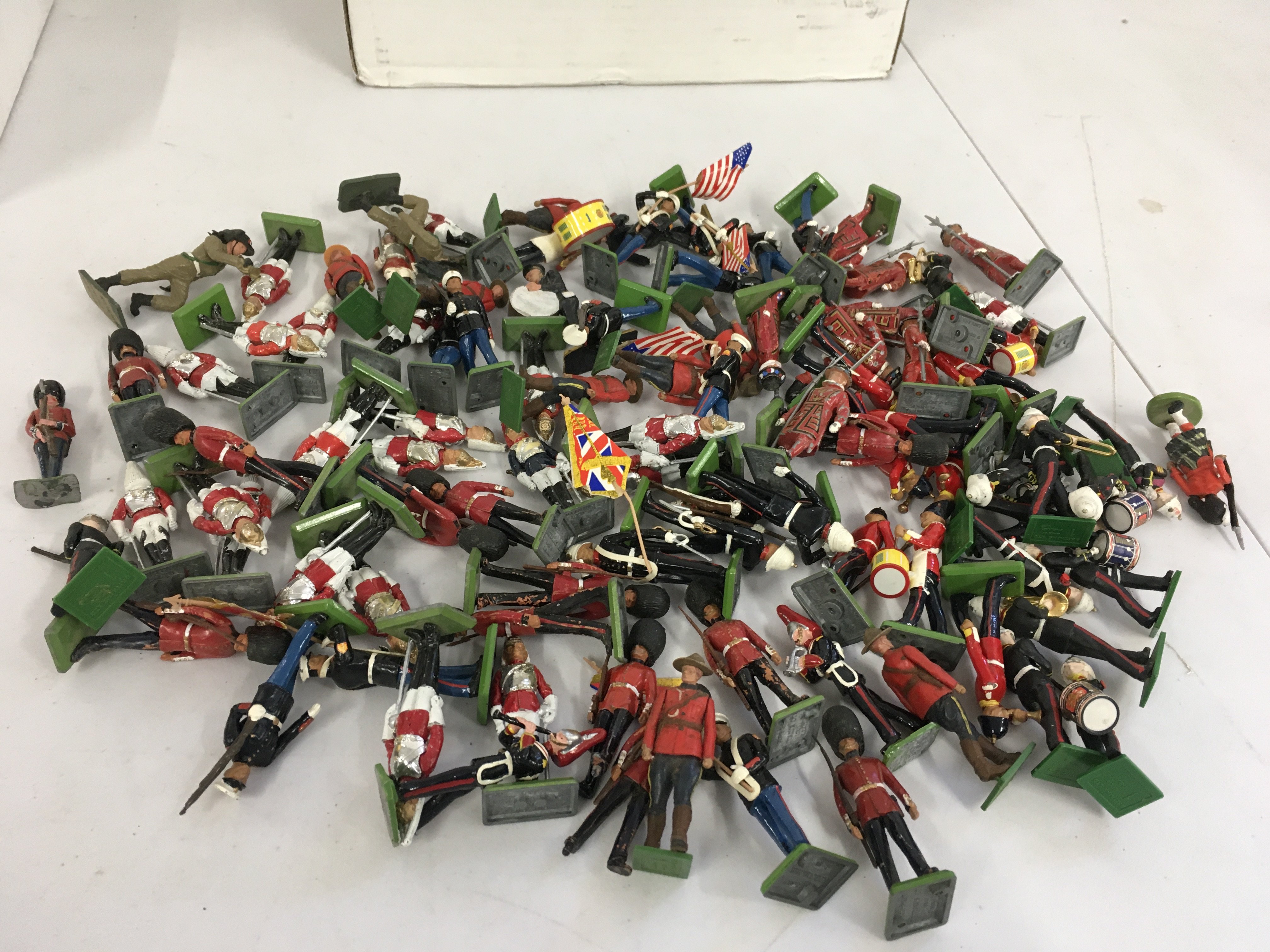 A collection of loose plastic and metal military Minatures figures primarily by Britains. No reserve