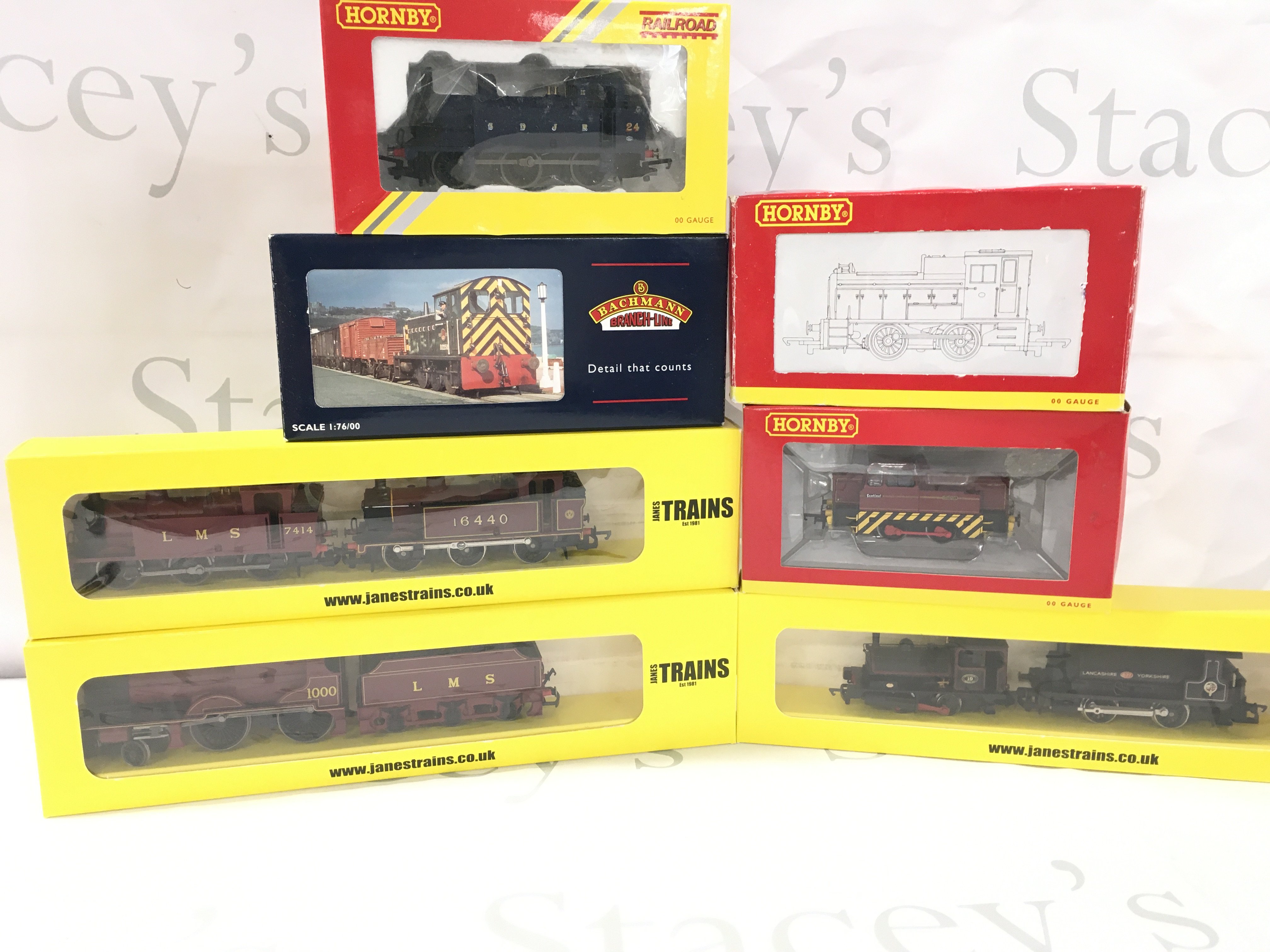 A Collection of 9 00 Gauge Locomotives. Including Bachmann And Hornby. No Reserve.