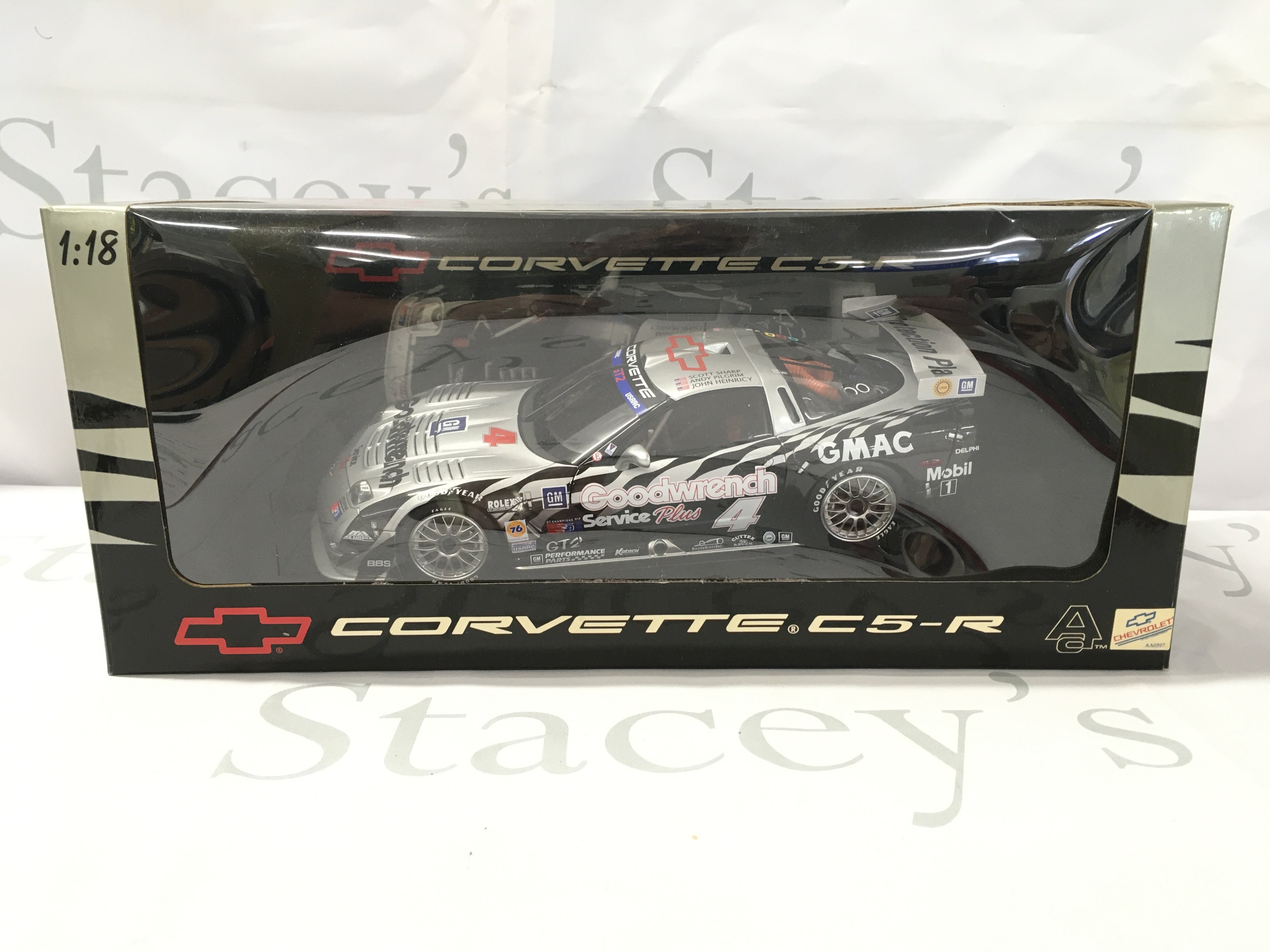 A Boxed Auto-Art Corvette C5-R. 1/18 Scale. No Reserve.