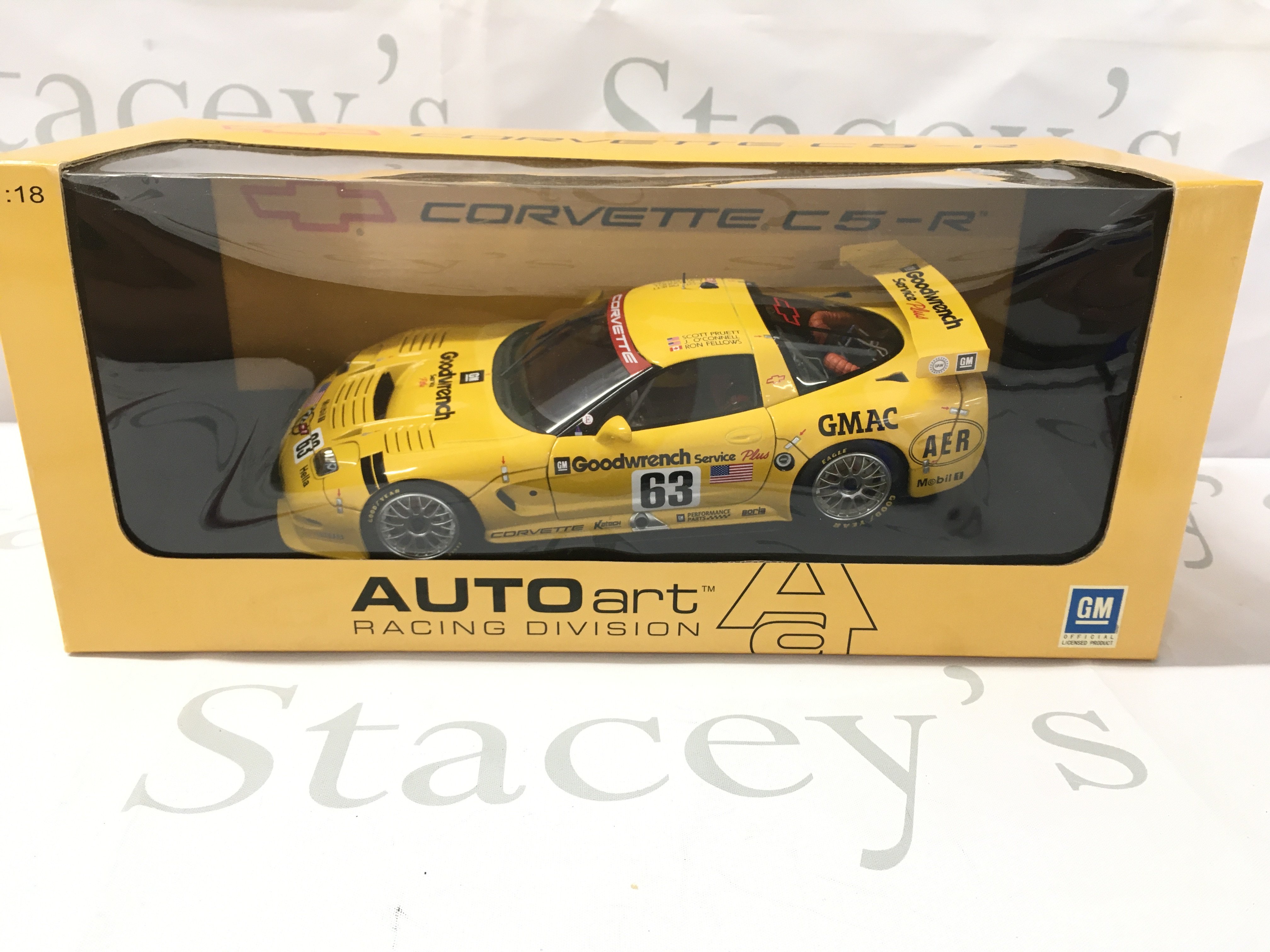 A Boxed Auto-Art Corvette C5-R. 1/18 Scale. No Reserve.