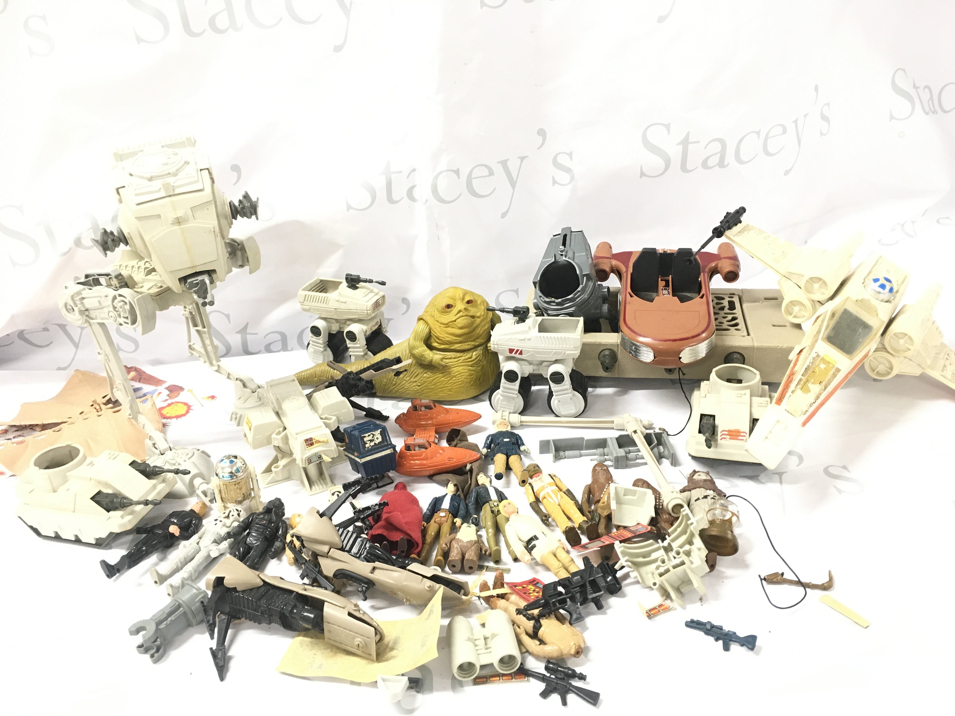 A Collection of Vintage Star Wars Figures And Ships. Ideal for Spares And Repairs.