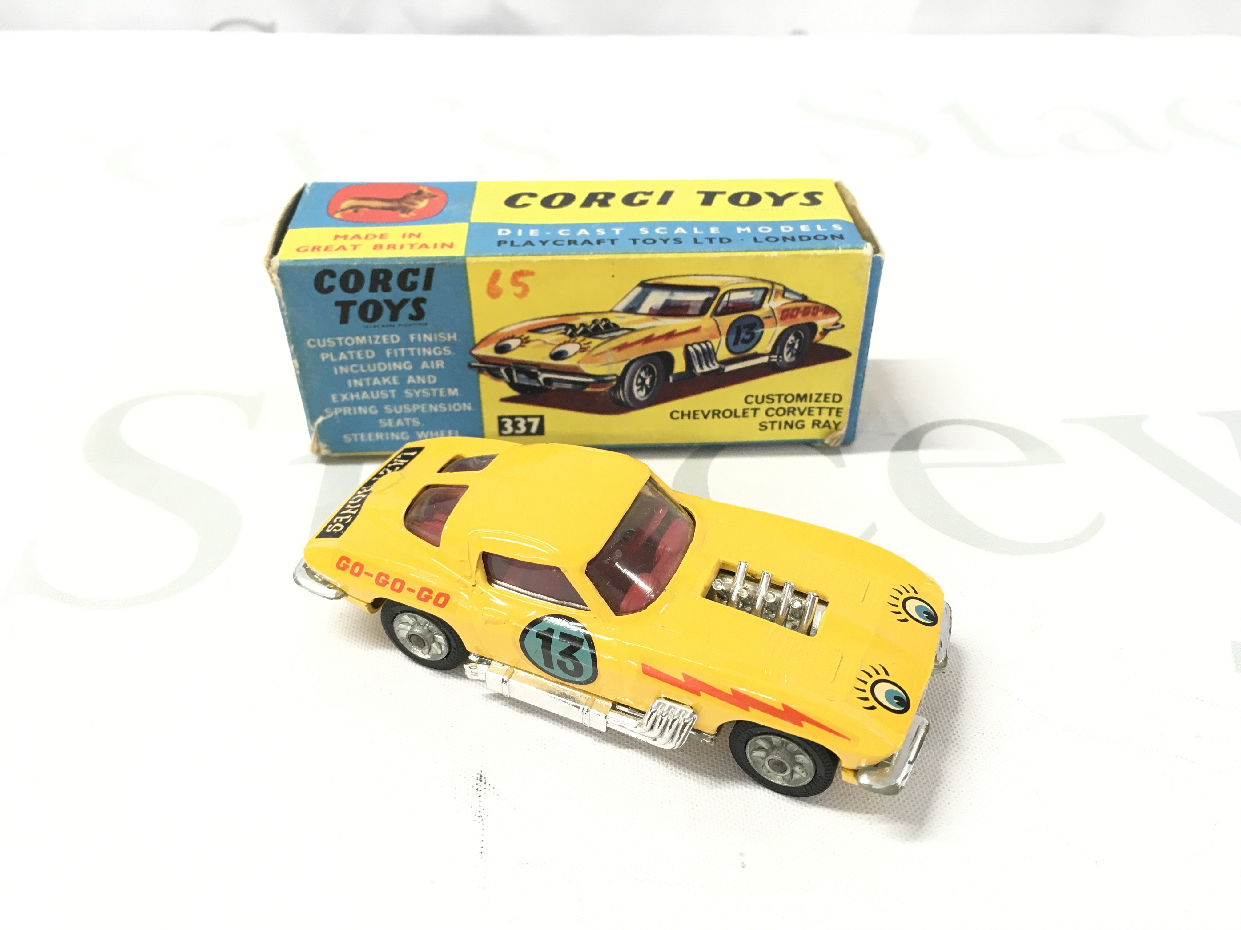 A Boxed Corgi Customized Chevrolet Sting Ray. #337.