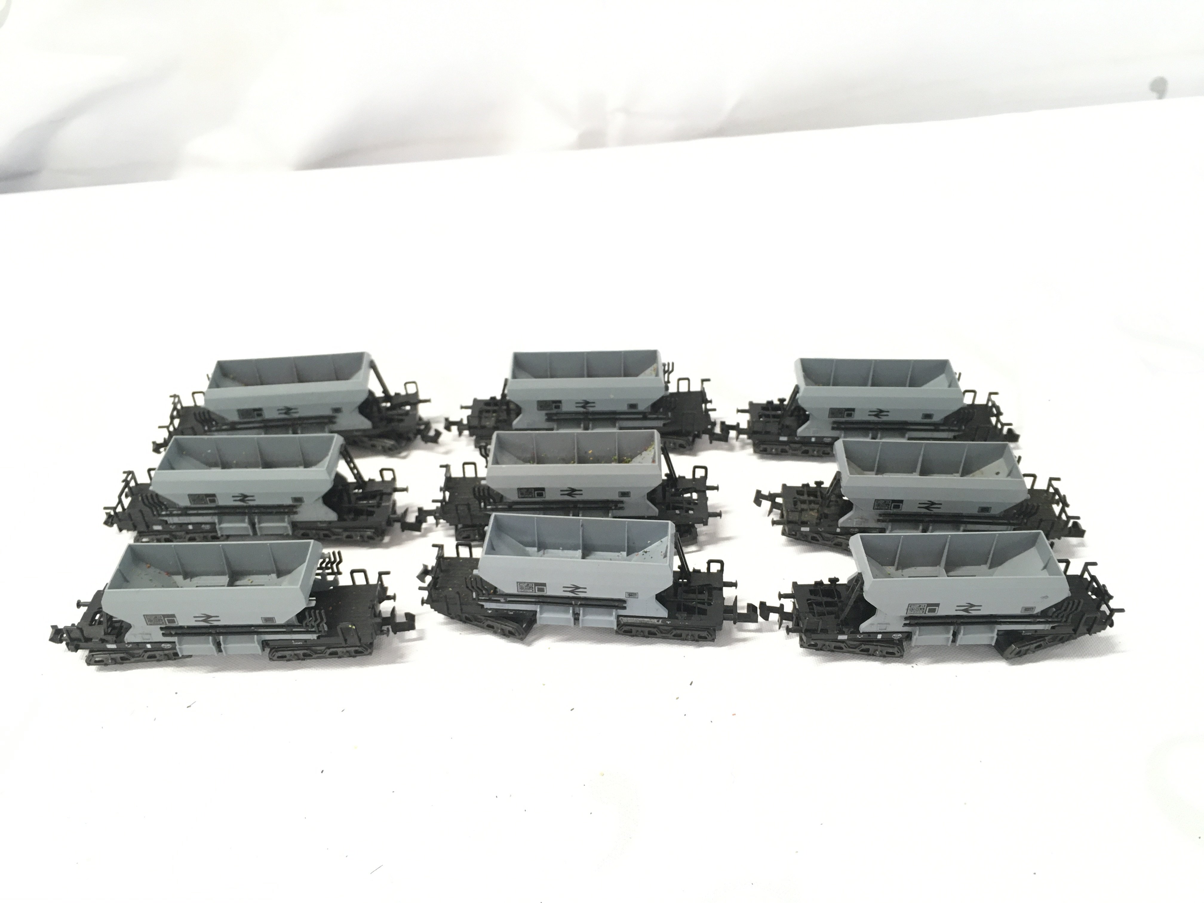 9 Trix N Gauge BR Hopper Wagons.