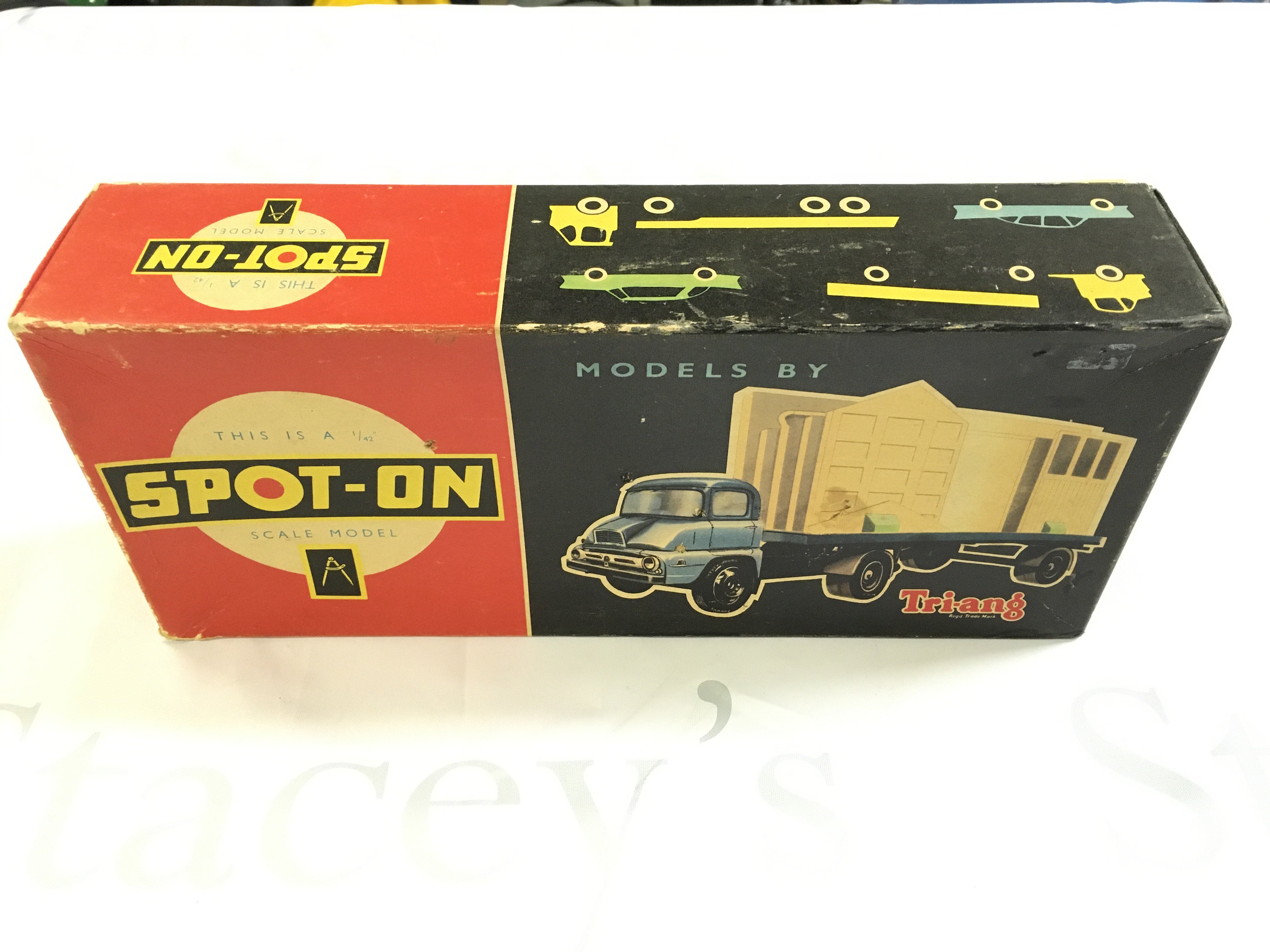 A Boxed Spot-On 111A/OG Ford Thames Trader With Artic Flat Float And Garage Kit.