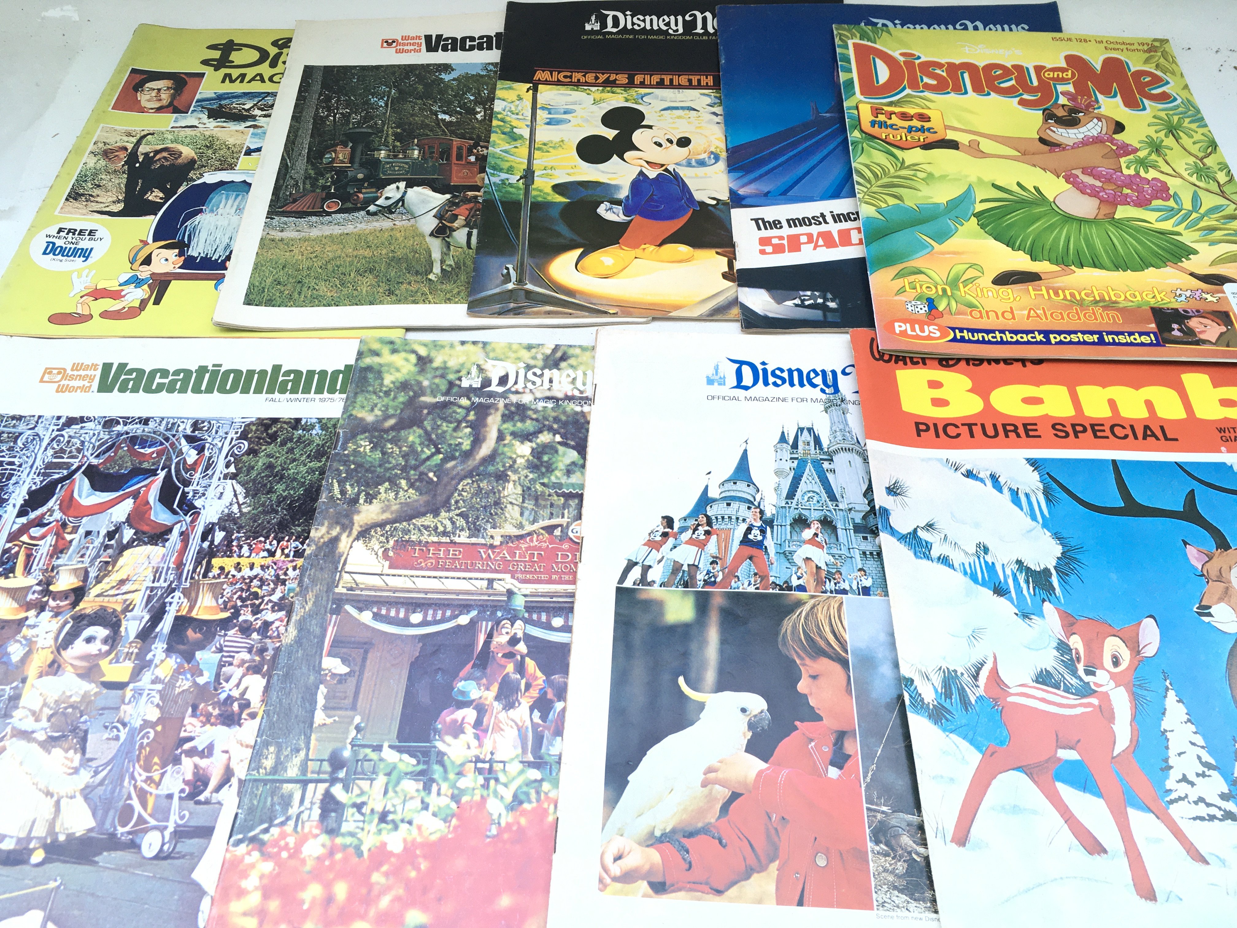 A Collection of Various Disney Comics And Magazines. No Reserve.