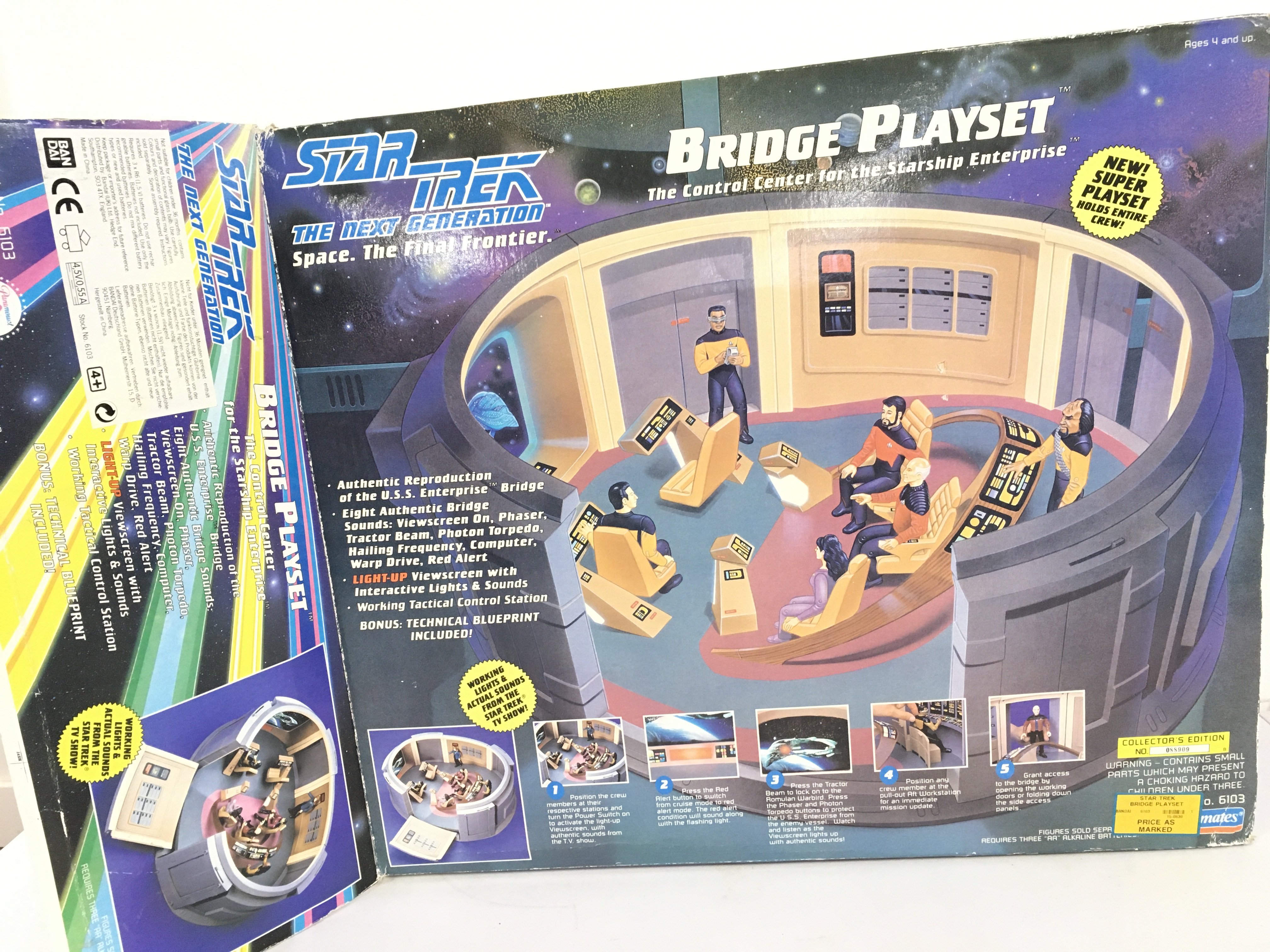 A boxed Star Trek toy by Playmates no 6103. Features from The Next Generation a Bridge Playset . No reserve