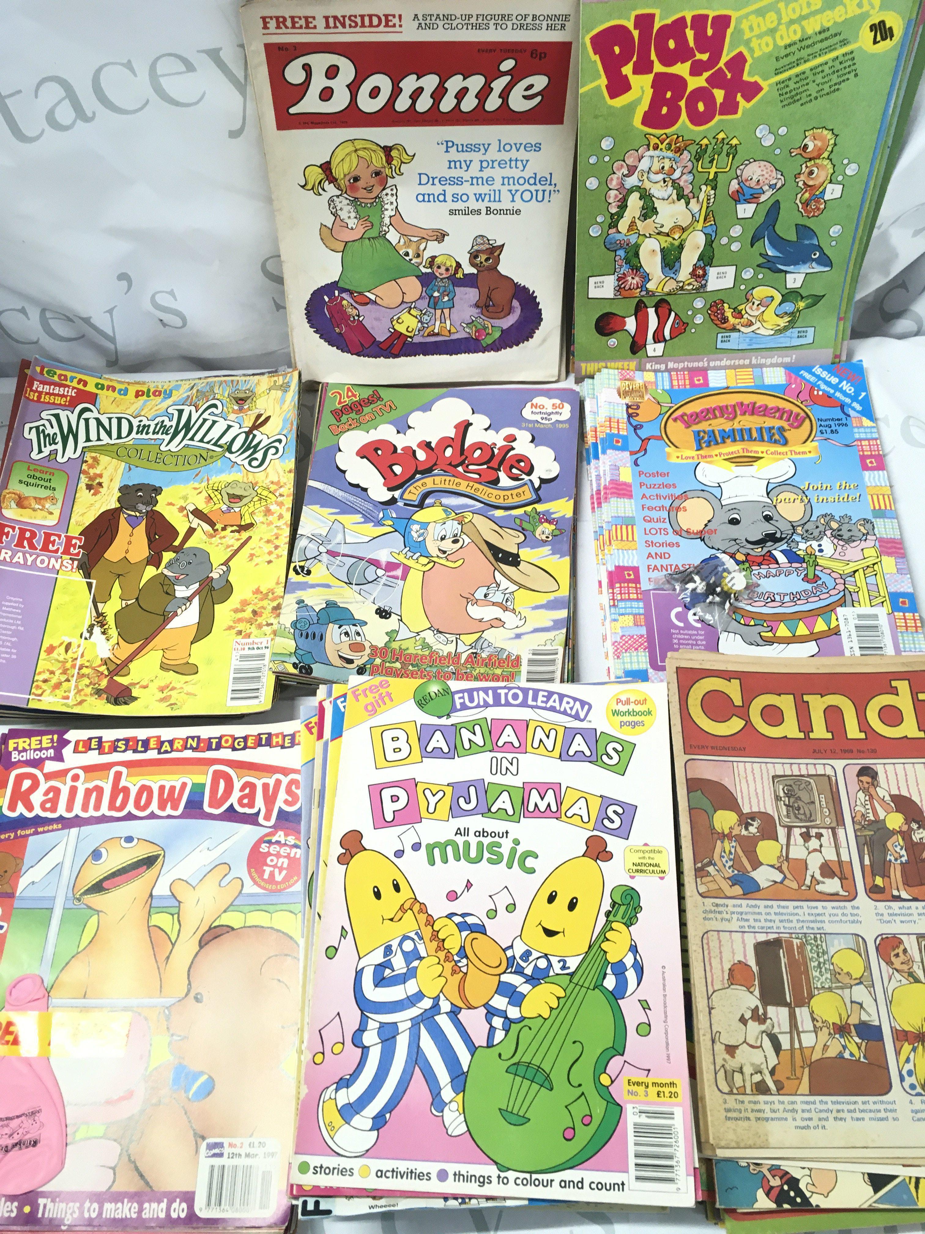 A Collection of Various Comics. Including Bonnie. Play box. The Wind In The Willows. Budgie. Tweeny Weeny. Rainbow Days. Etc. No Reserve.