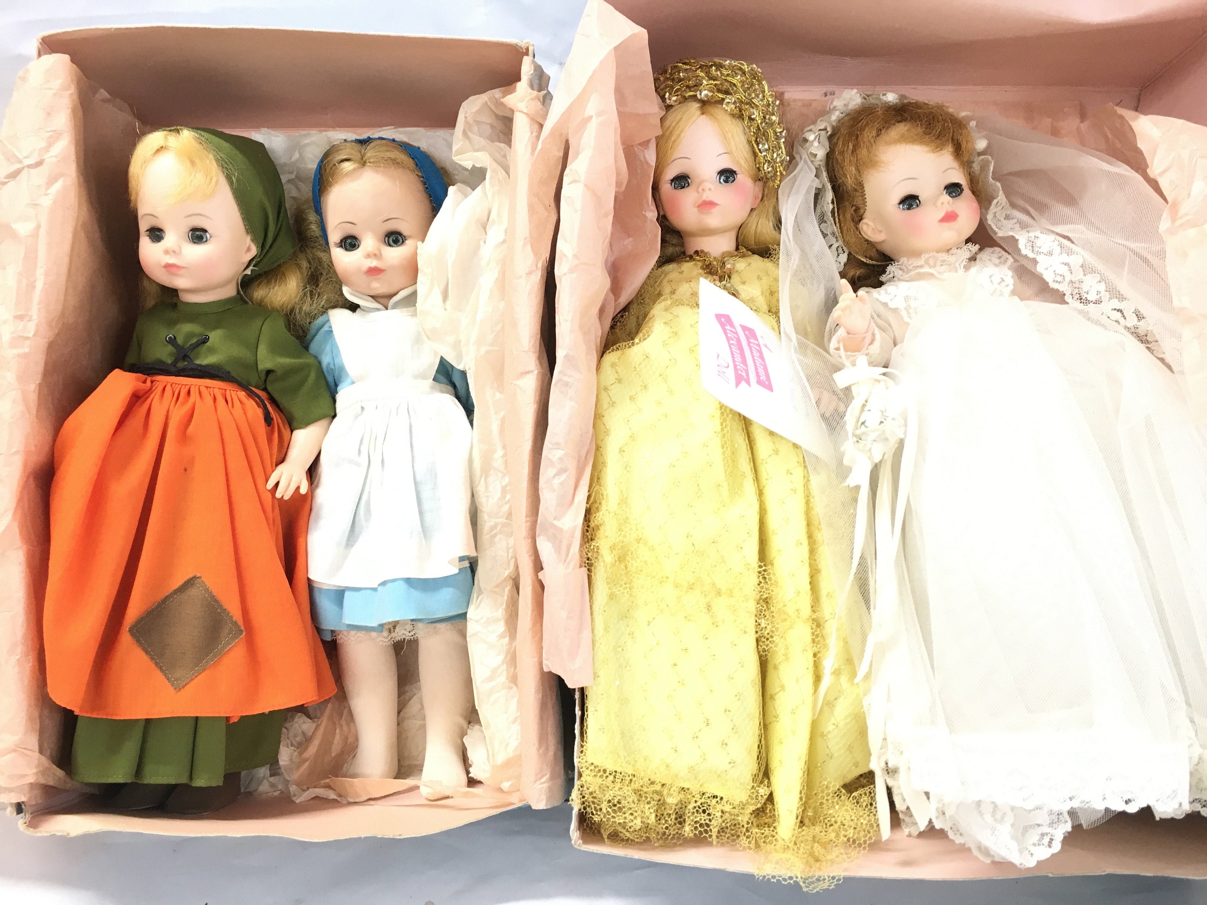 4 Madame Alexander Dolls. No Reserve.(2).