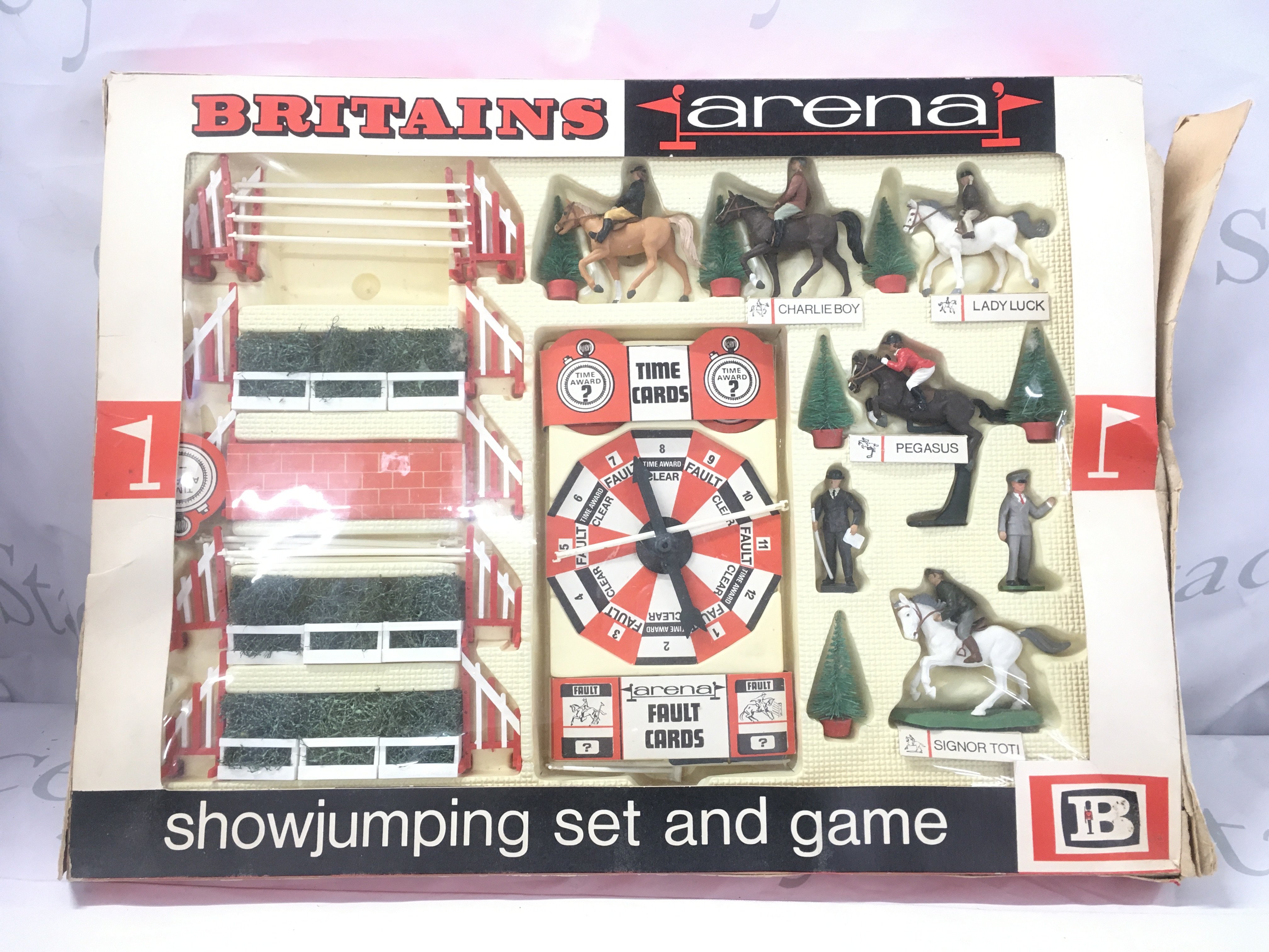 A Boxed Britains Arena Showjumping Set And Game #7580