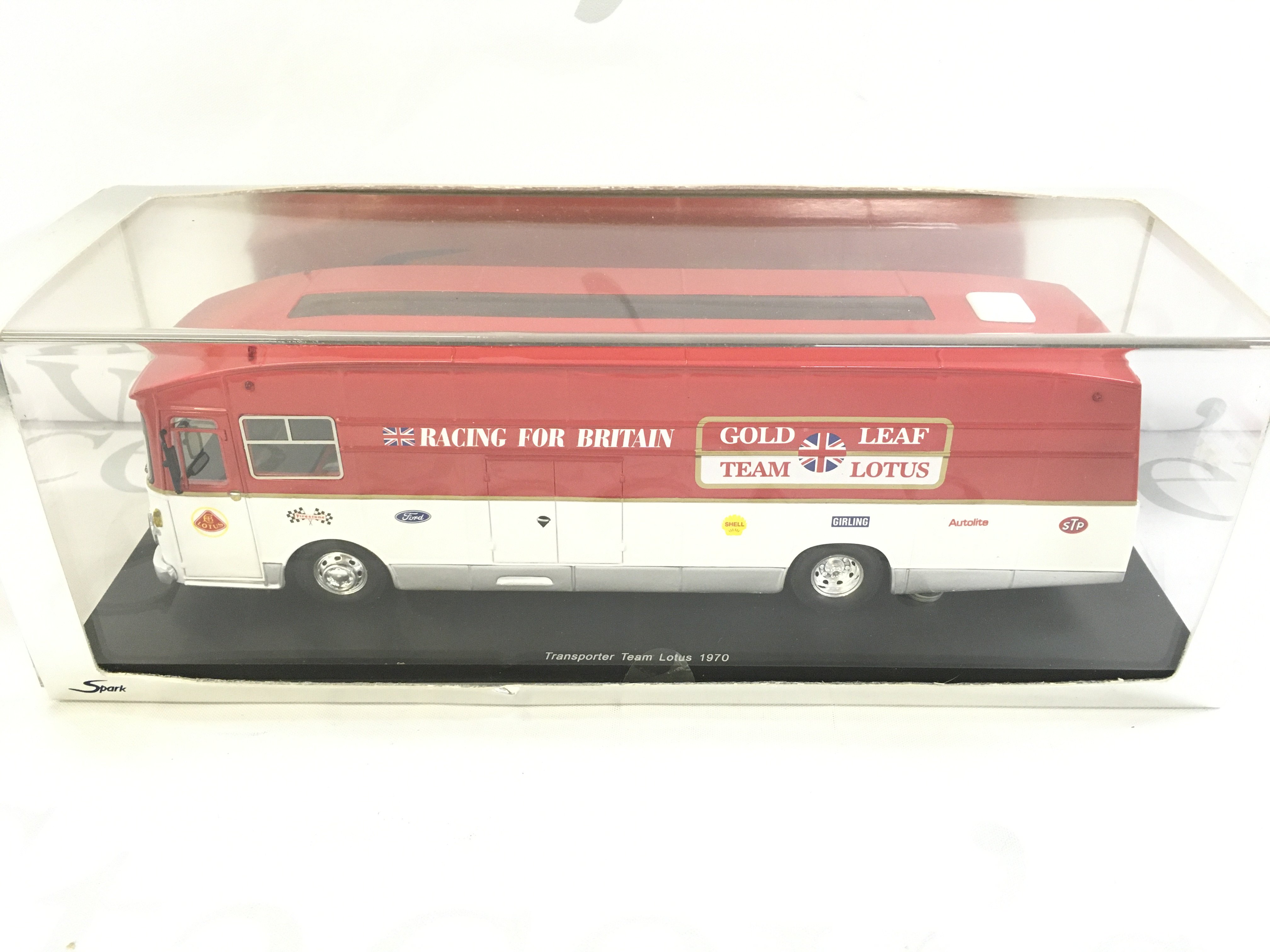 A Boxed Spark Model of Transporter Team Lotus 1970.