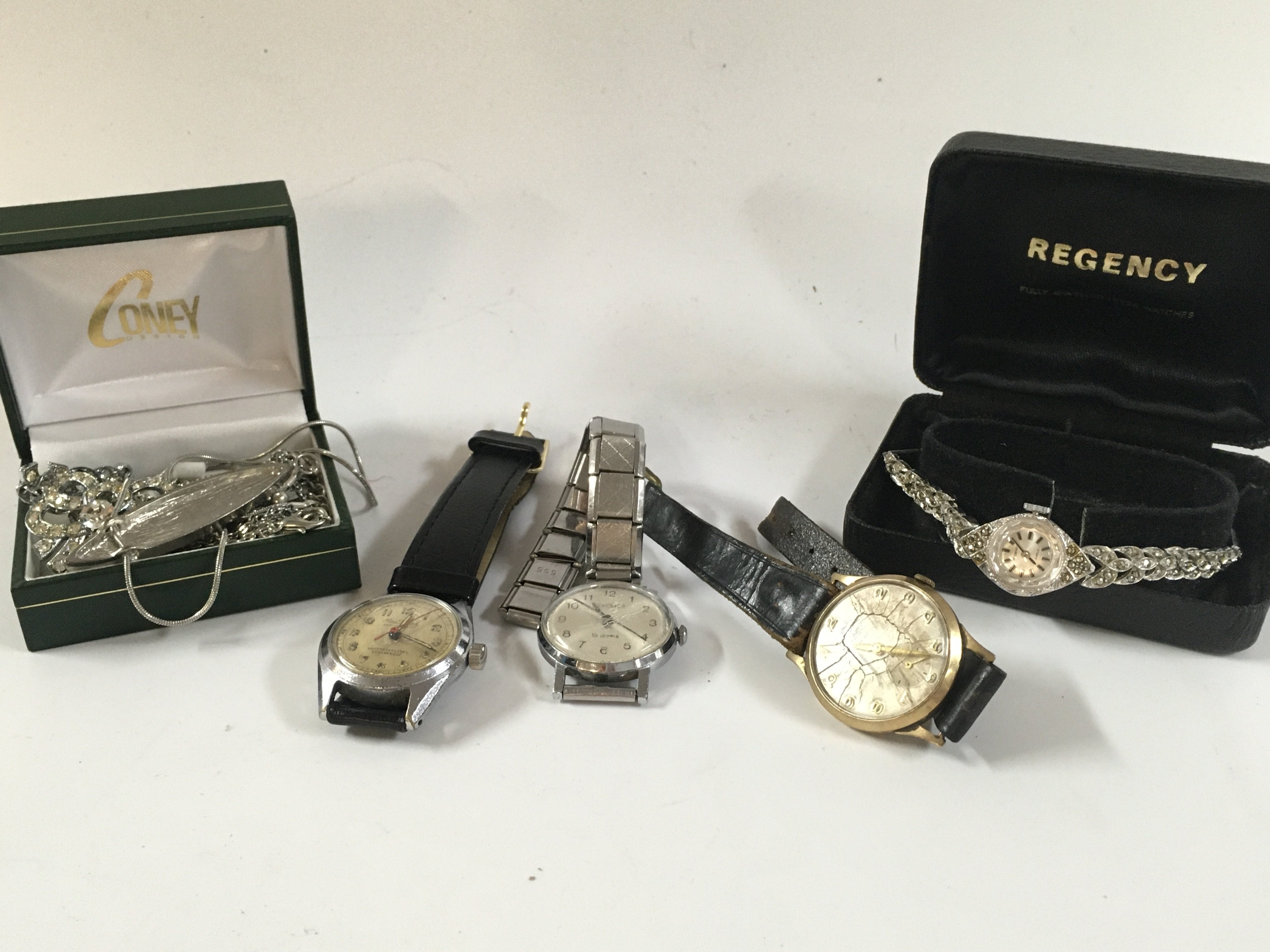 A 9ct gents cased wristwatch along with some other vintage mechanical and automatic watches, and a small collection of costume and other oddments.