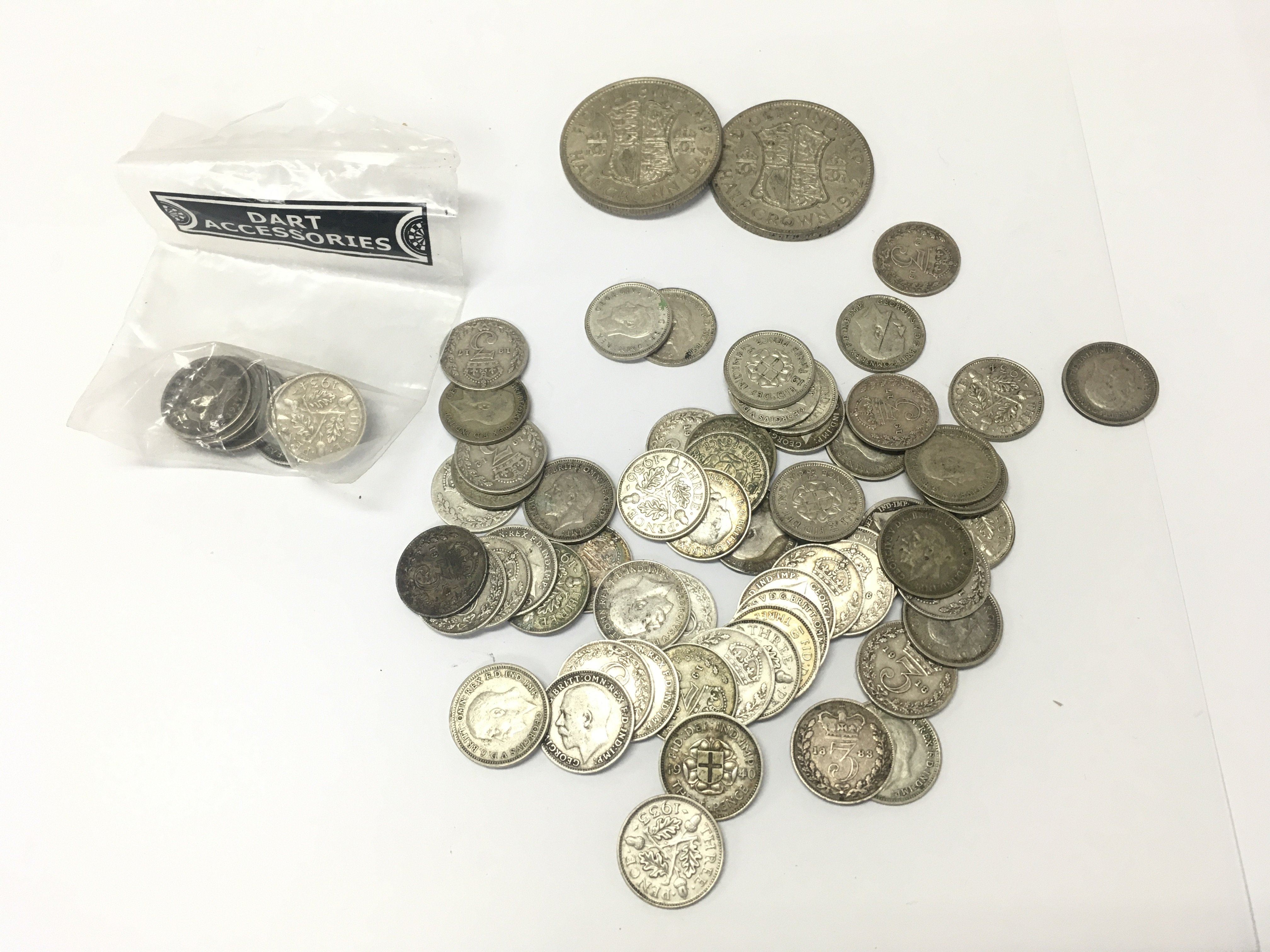 A Collection of assorted circulated coinage including pre 1946