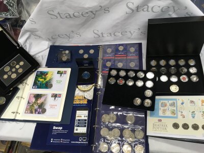 A large collection of coinage including 50ps and crowns etc.