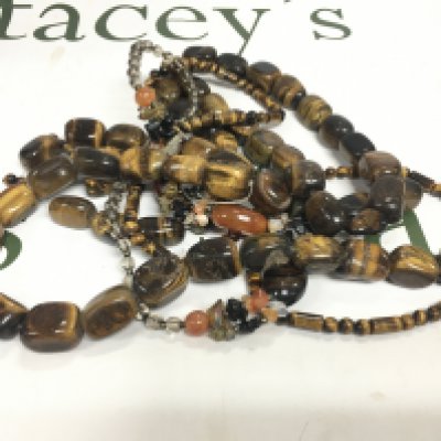 A collection of tigers eye beaded jewellery. NO RESERVE