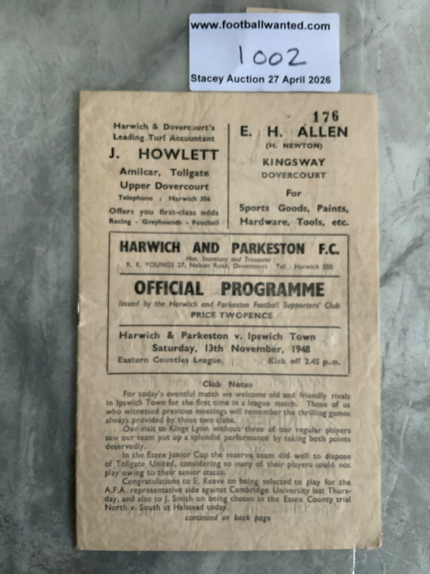 48/49 Harwich + Parkeston v Ipswich Football Programme: Eastern Counties League match dated 13 11 1948 in excellent condition with a team change.