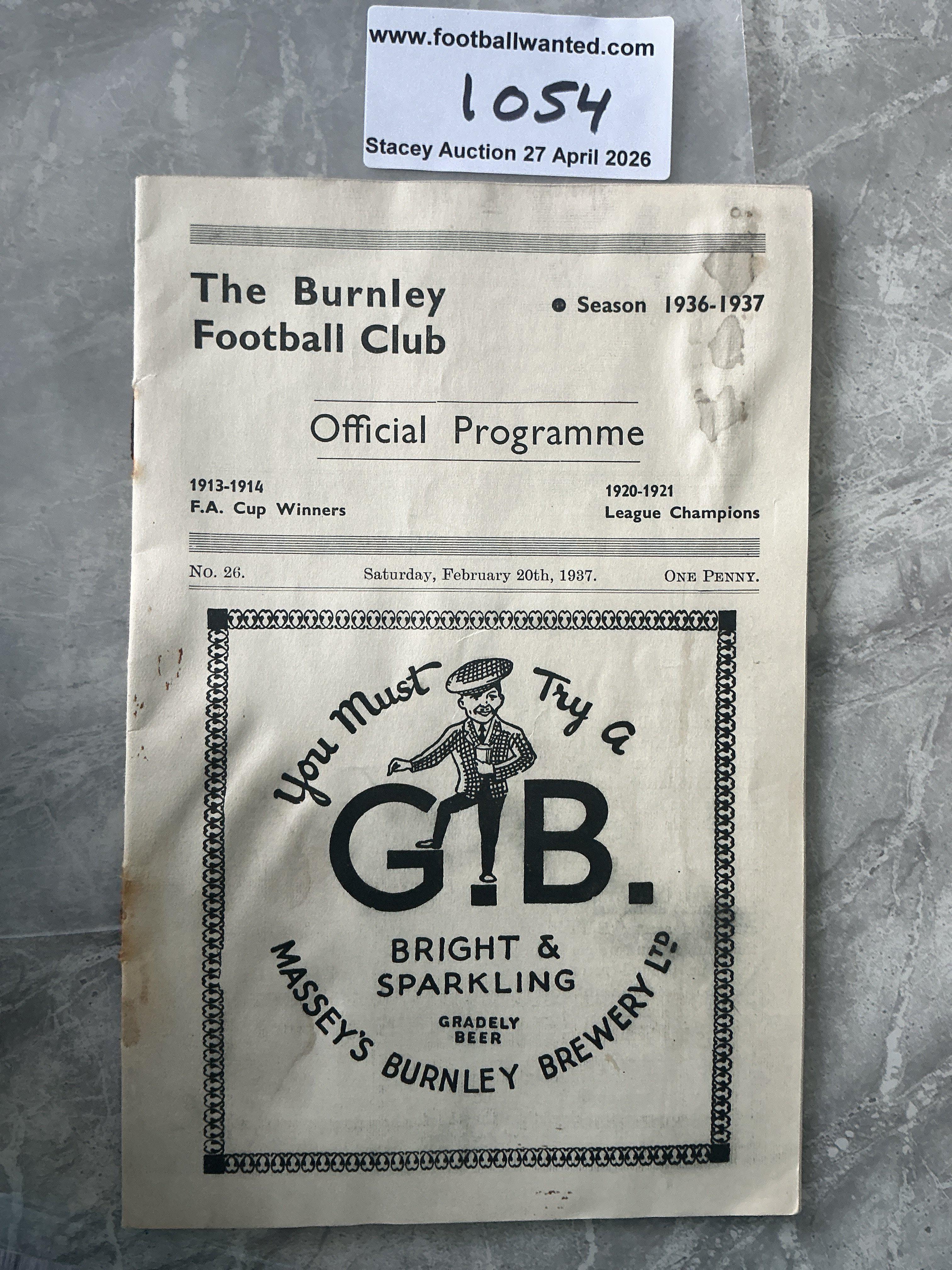 1936 - 1937 Burnley v Arsenal FA Cup Football Programme: Fair/good condition 4 FA Cup programme with score and scorers noted inside. Possible slight water stain with rusty staples holding firm. 