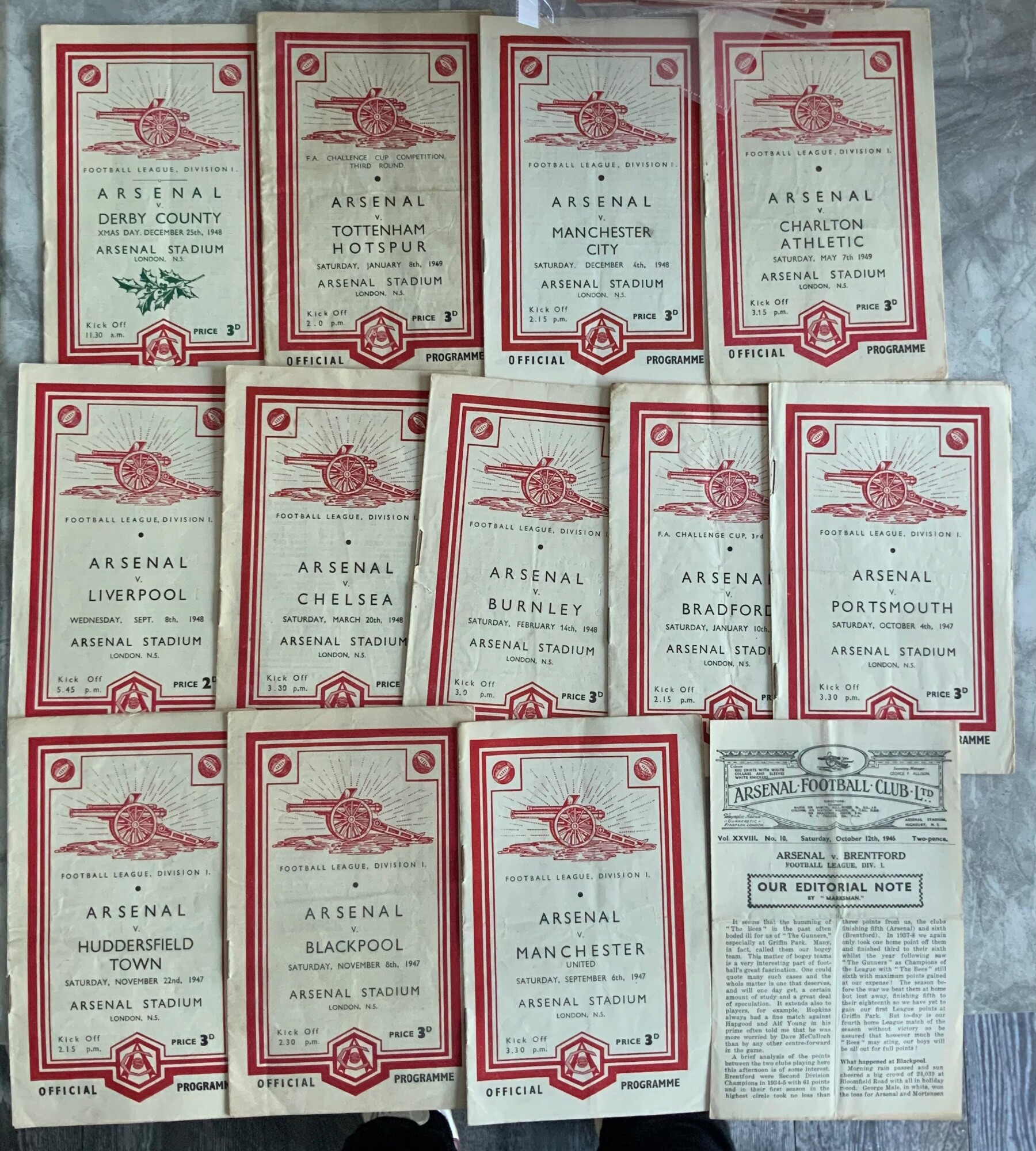 Arsenal 1940s Home Football Programmes: 46/47 Brentford, 47/48 Manchester United Blackpool Huddersfield Portsmouth Burnley Chelsea Bradford City FA Cup and 5 from 48/49. Very good. (13)