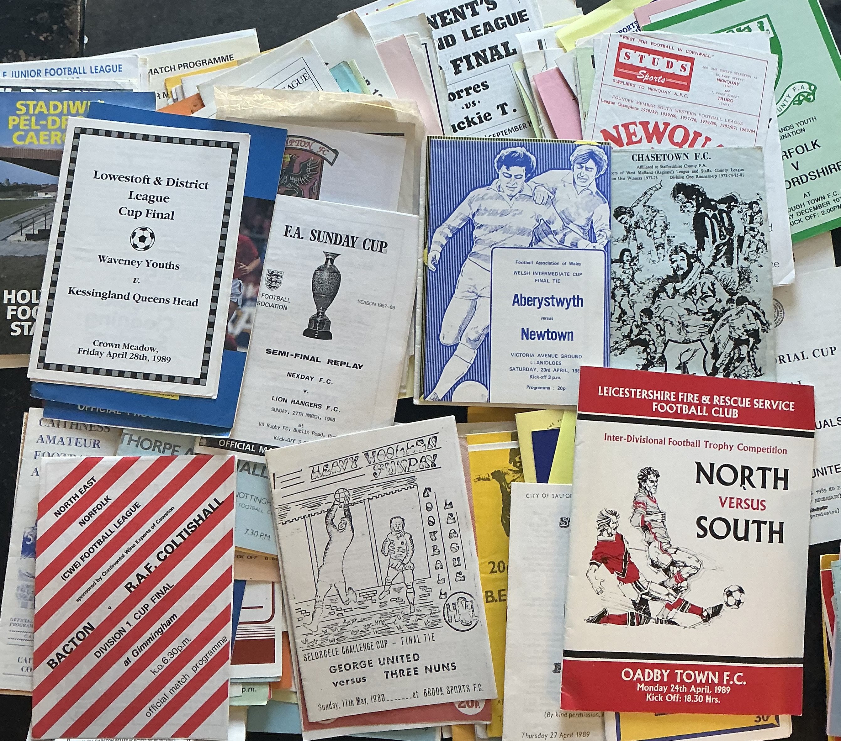 Non League Finals + Semi Final Football Programmes: 1970s onwards with some obscure competitions including Pyke Cup final, Huntingdon Senior Cup, Exmouth Cup Final and many more. (120)