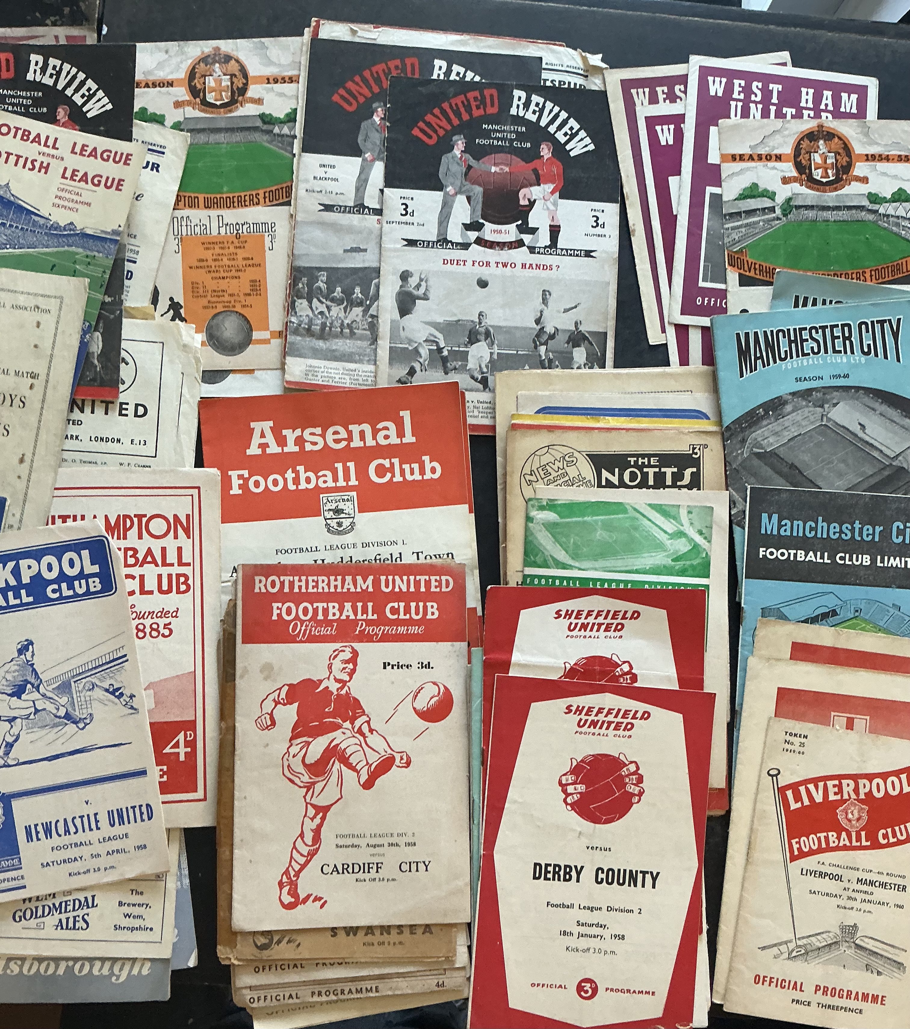 1950s Football Programme Collection: Representation of most clubs and includes 1952 FA Cup Semi Final Replay Arsenal v Chelsea. Good Manchester United including 50/51 + 51/52 v Blackpool. (225)