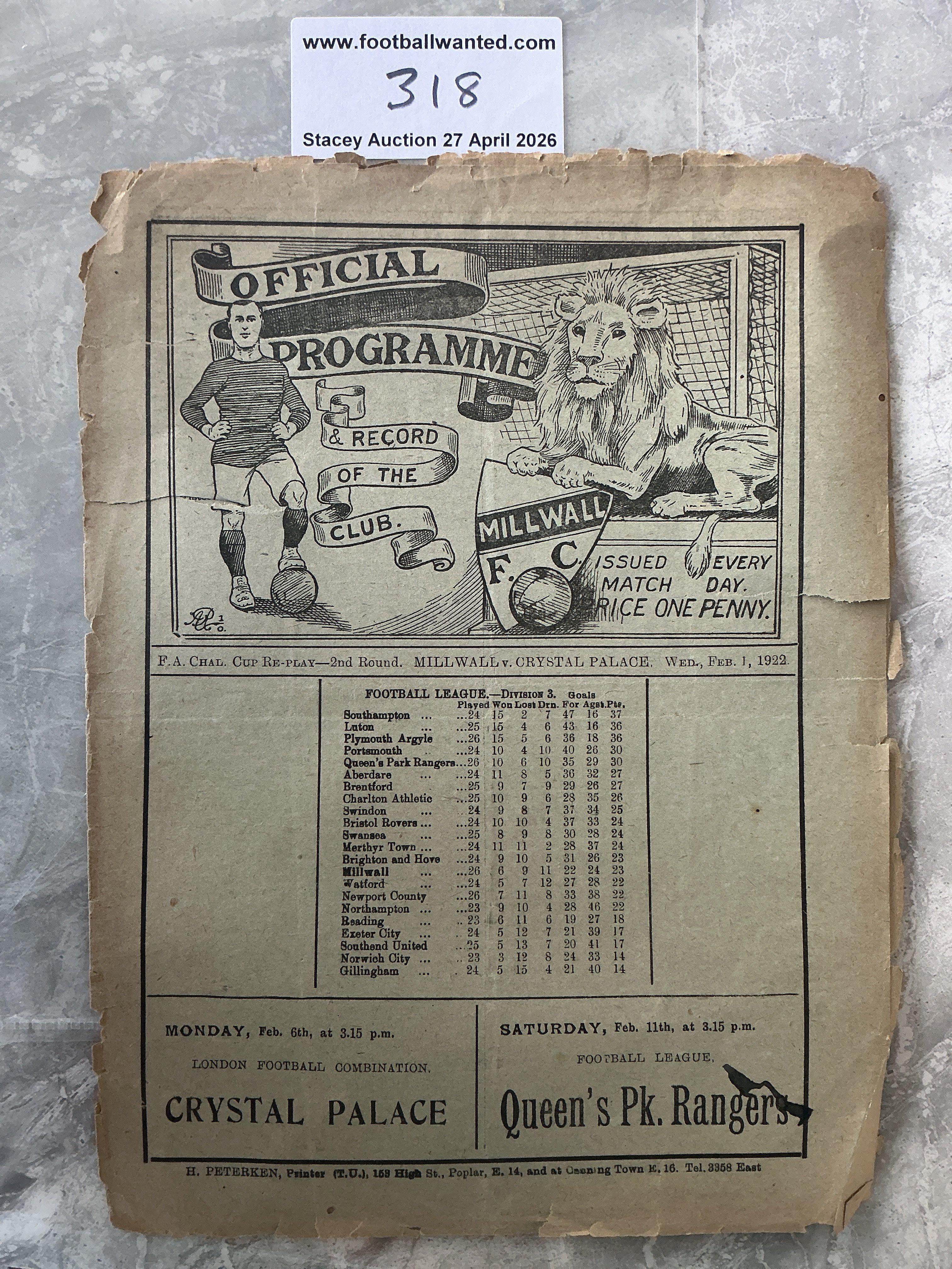 1921 - 1922 Millwall v Crystal Palace Football Programme: Poor condition 4 page FA Cup replay programme with score and scorers noted inside. Tatty edges with tears and a worn spine.