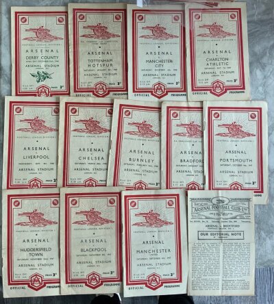 Arsenal 1940s Home Football Programmes: 46/47 Brentford, 47/48 Manchester United Blackpool Huddersfield Portsmouth Burnley Chelsea Bradford City FA Cup and 5 from 48/49. Very good. (13)