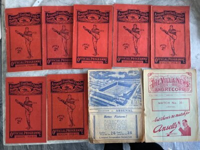 1938 - 1939 Arsenal Home Football Programmes: Huddersfield, Sunderland, Swiss Wanderers, Preston, Everton + Aston Villa both home and away. C/W Chelsea v Sheffield Wednesday FA Cup 3rd meeting at Highbury. Mainly good. (9)
